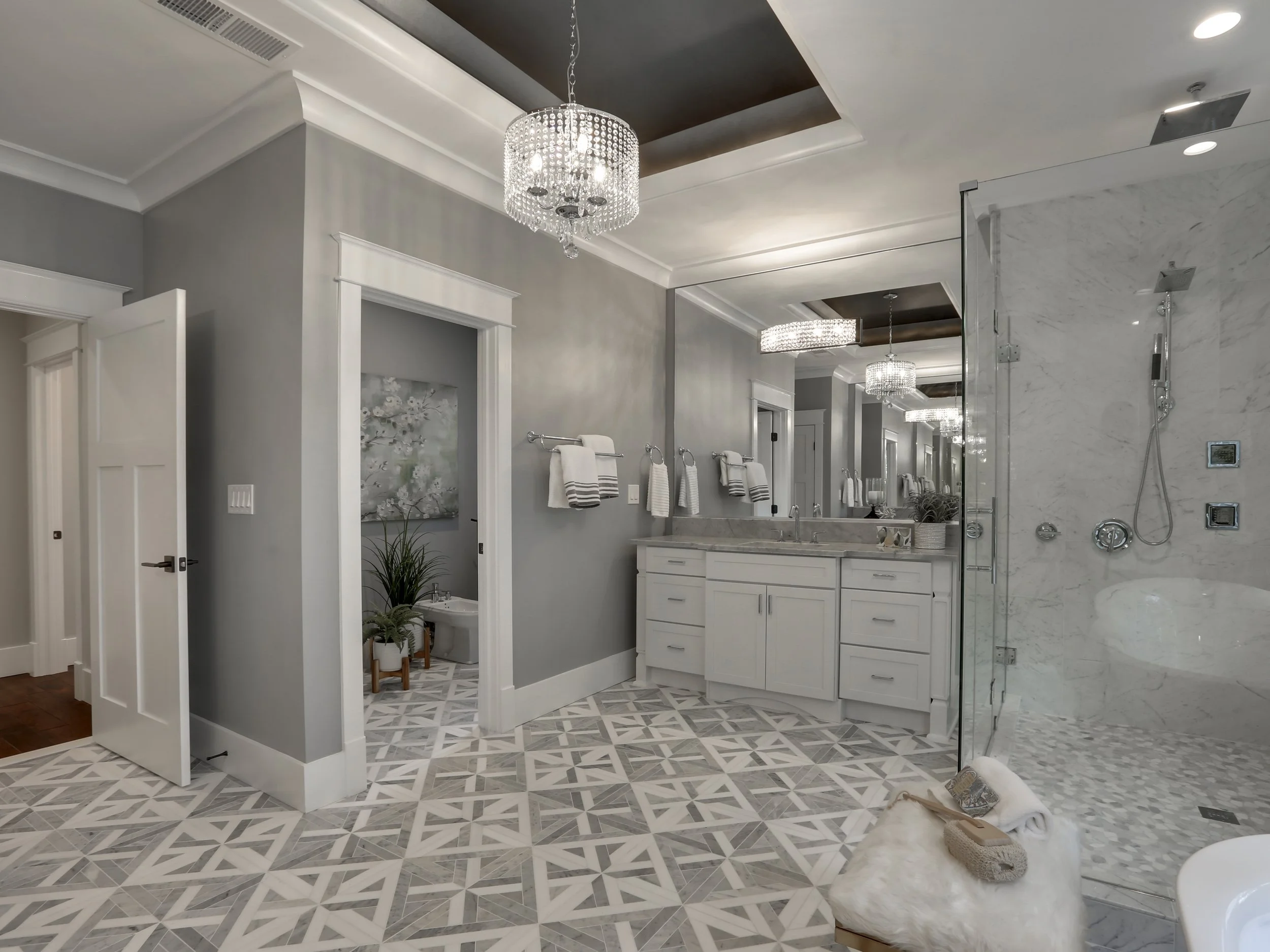 VBC x Real Estate Mansion-117.jpg