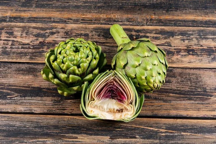 imgi_10_some-artichokes-slice-dark-wooden-background-flat-lay_176474-2354.jpg