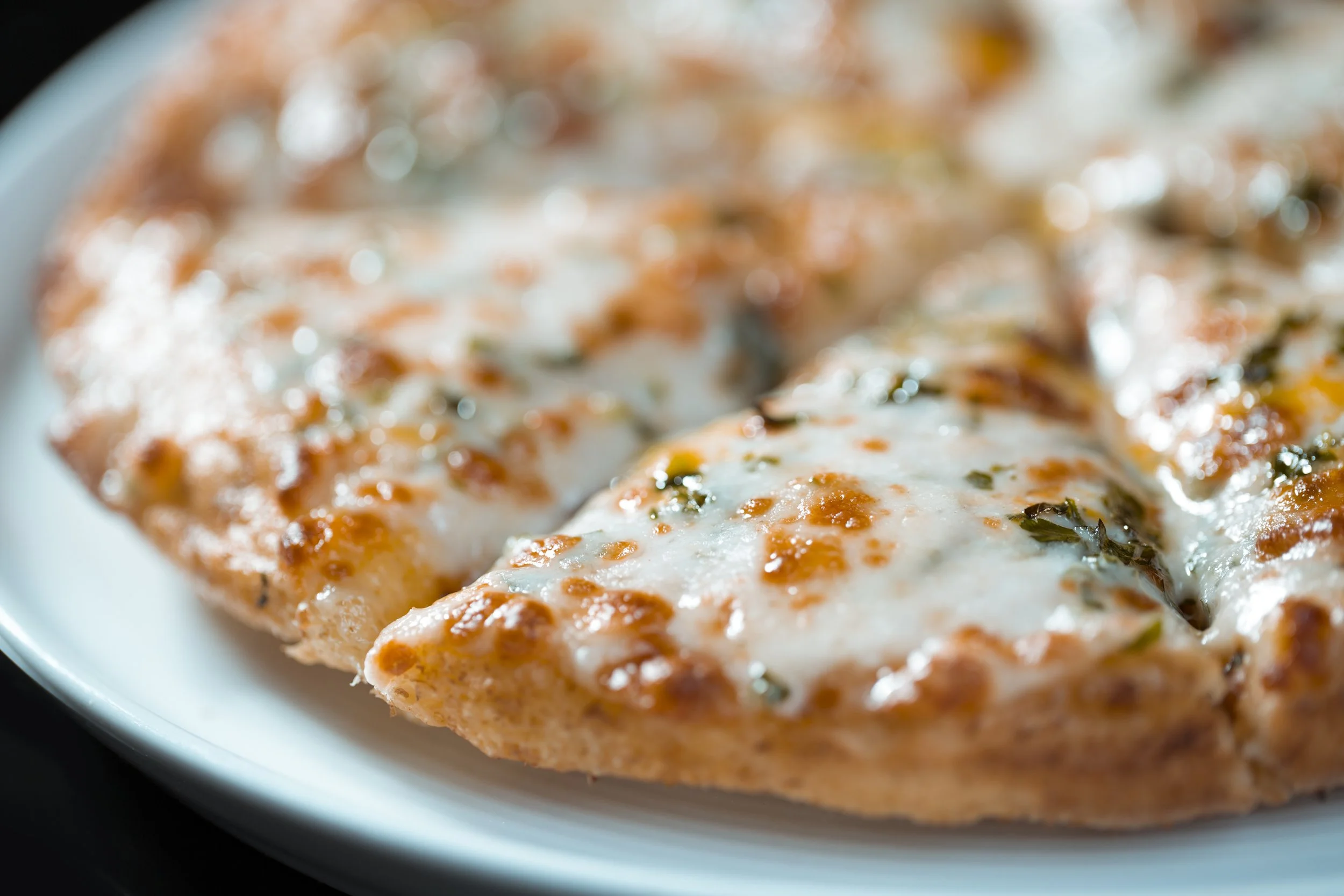 GARLIC & ROSEMARY PIZZA BREAD