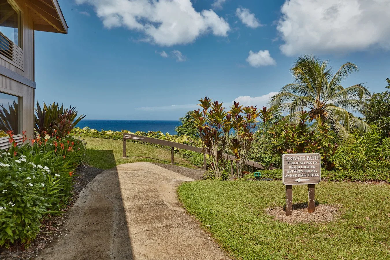 Private walking path down to Hideaways Beach
