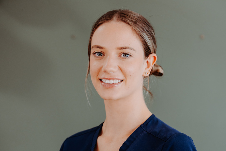 CASEY | Senior Dental Assistant at Battery Hill Dental