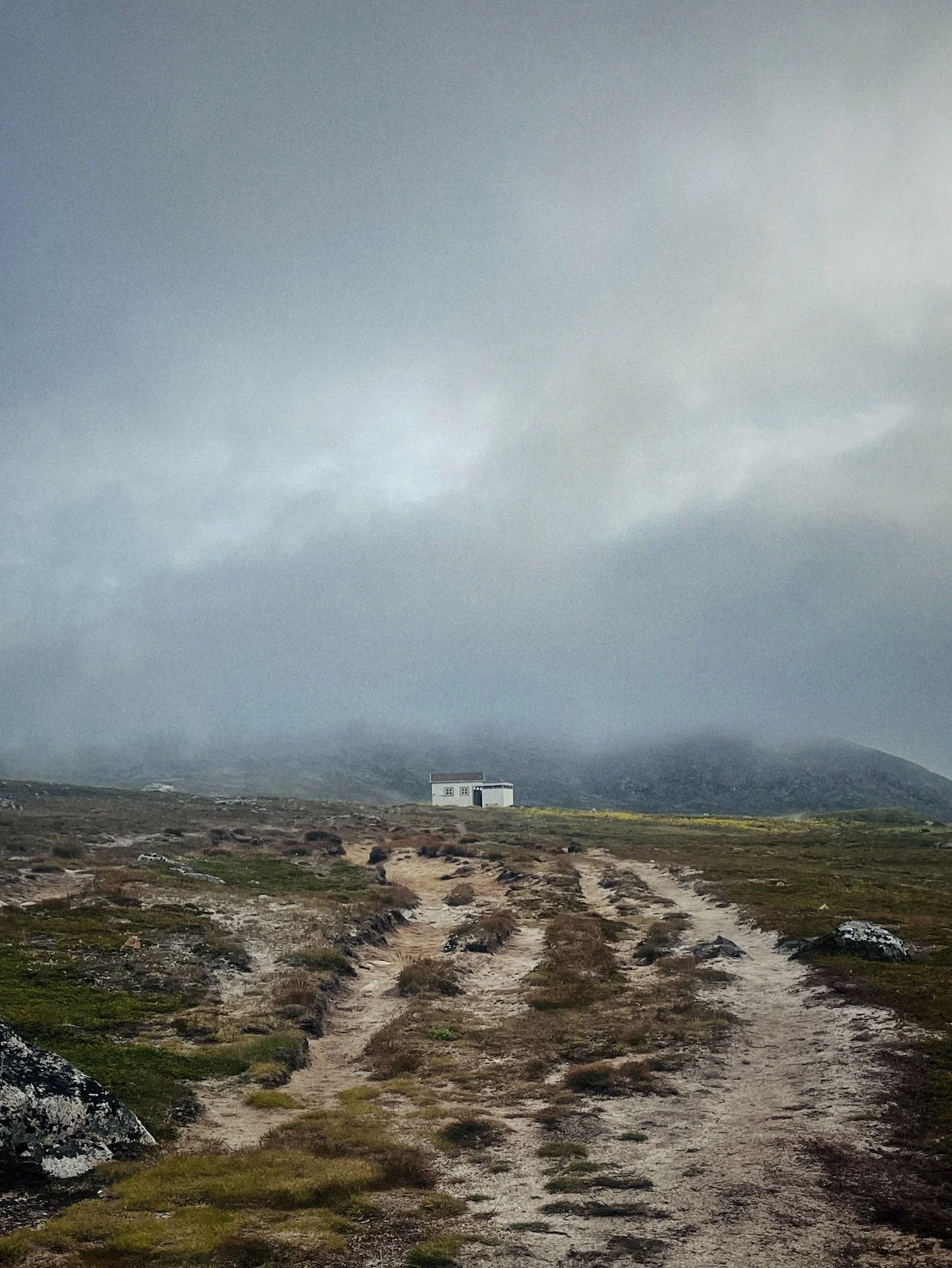 Another wellness day in 🇬🇱 🙌🏼 When we read about the Uunartoq hotsprings years ago being the only hotsprings in Greenland where people can bathe in (others are too hot) we added it to the must visit list when we would ever make it to Greenland.


