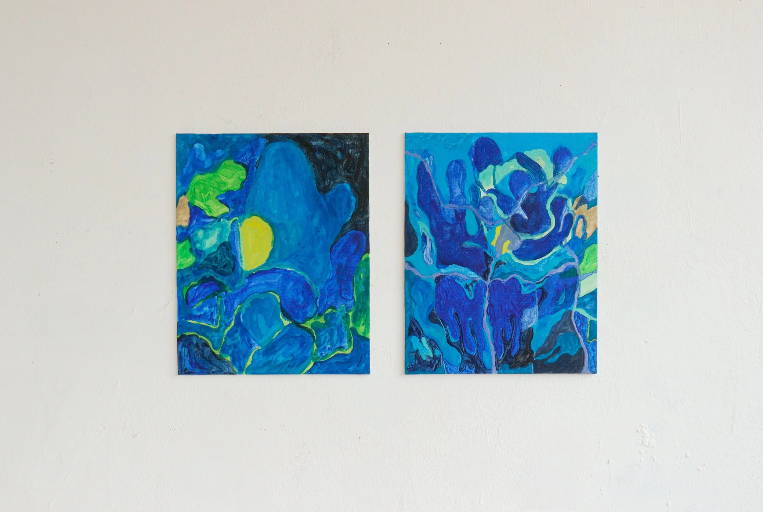 Flowing Water, Acrylic on canvas board , 30 × 24 cm, 2023