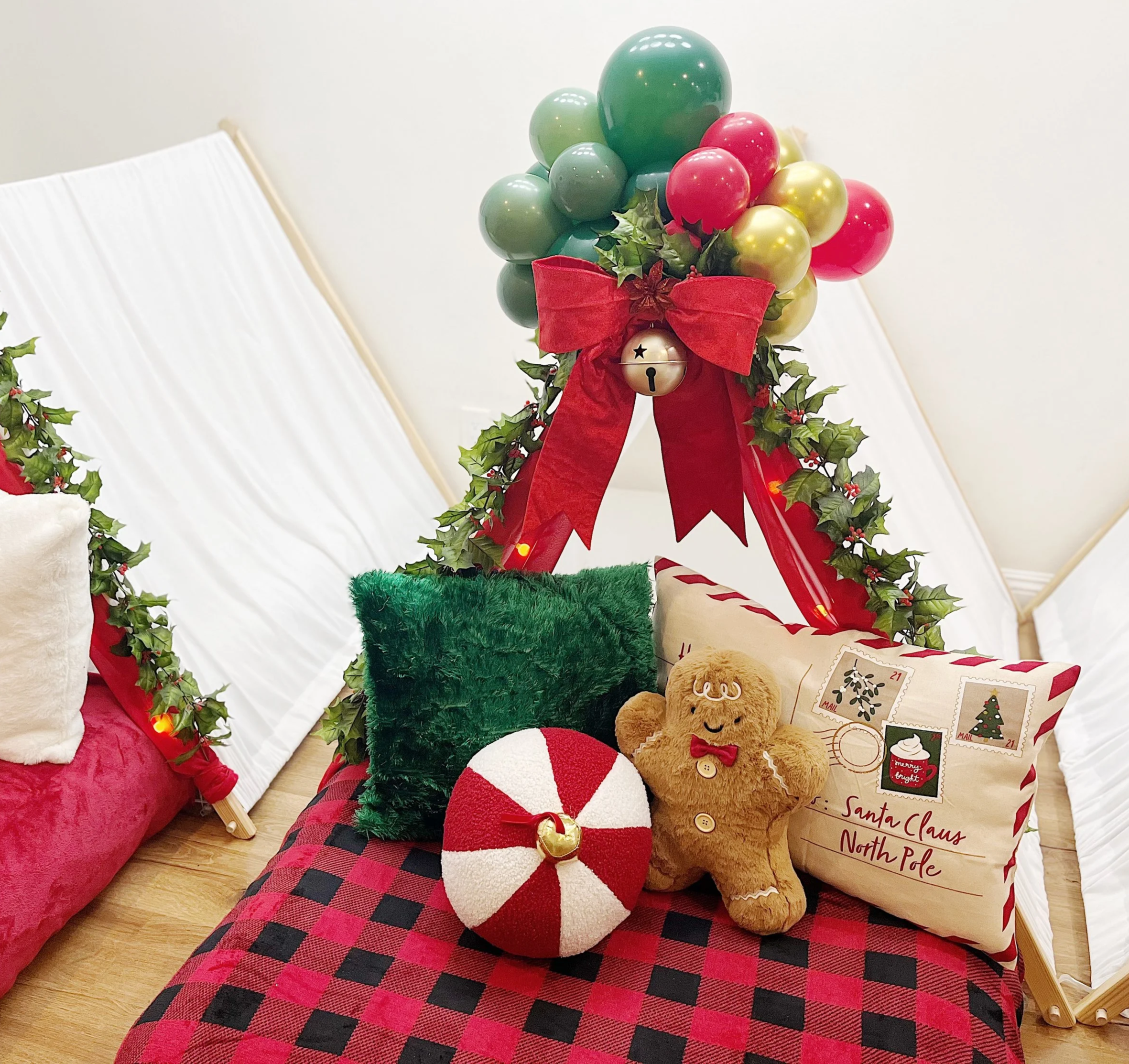 play-and-dwell_christmas2.png