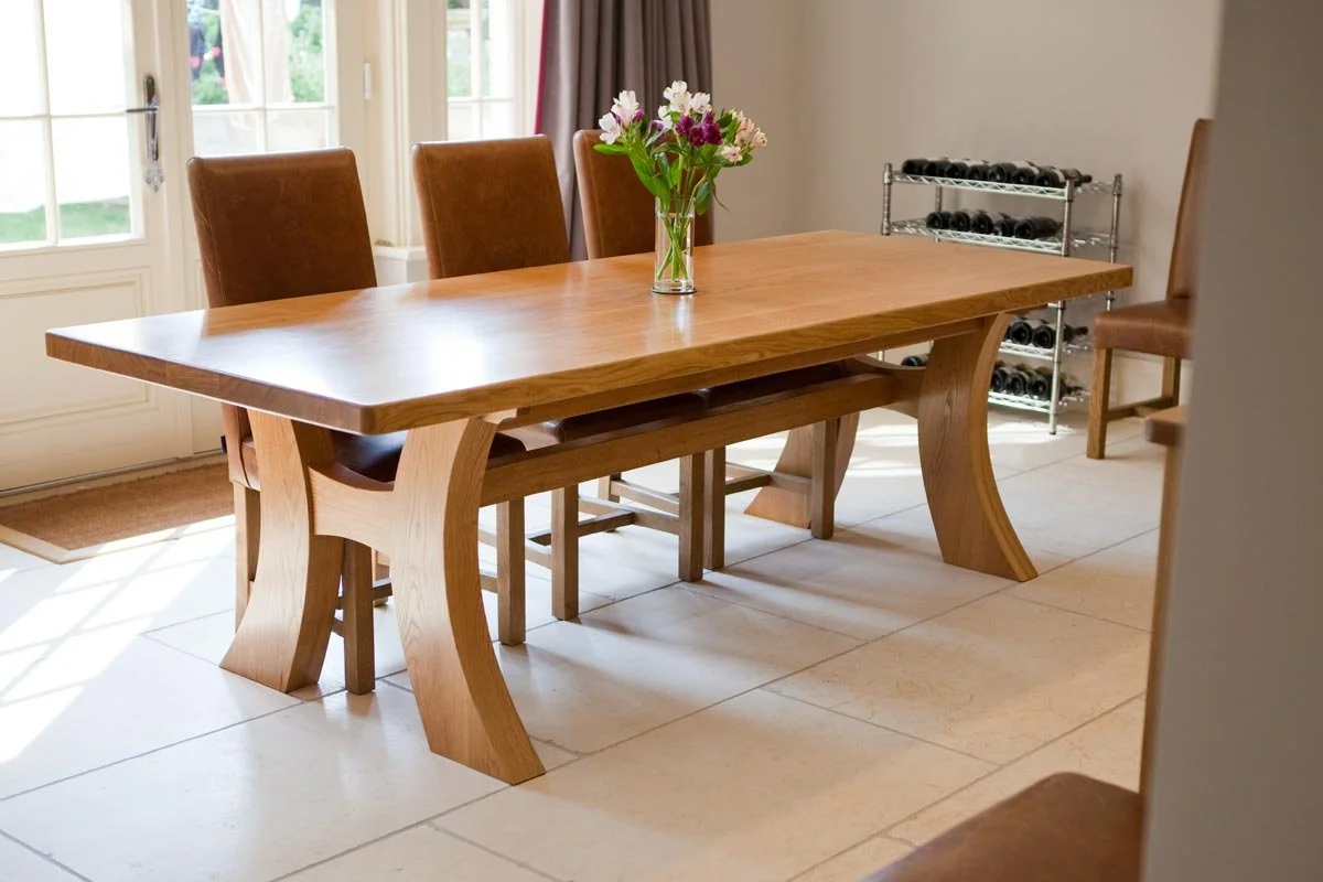  Oak Table 