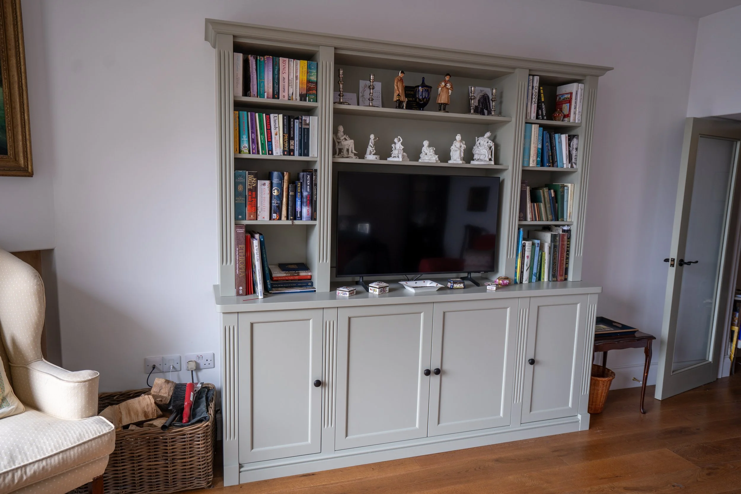 tv:book cabinet 2 .jpg