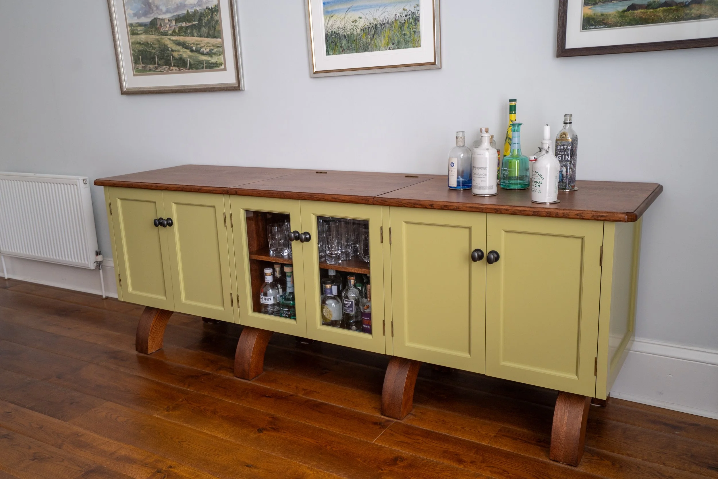 drinks cabinet 2 .jpg
