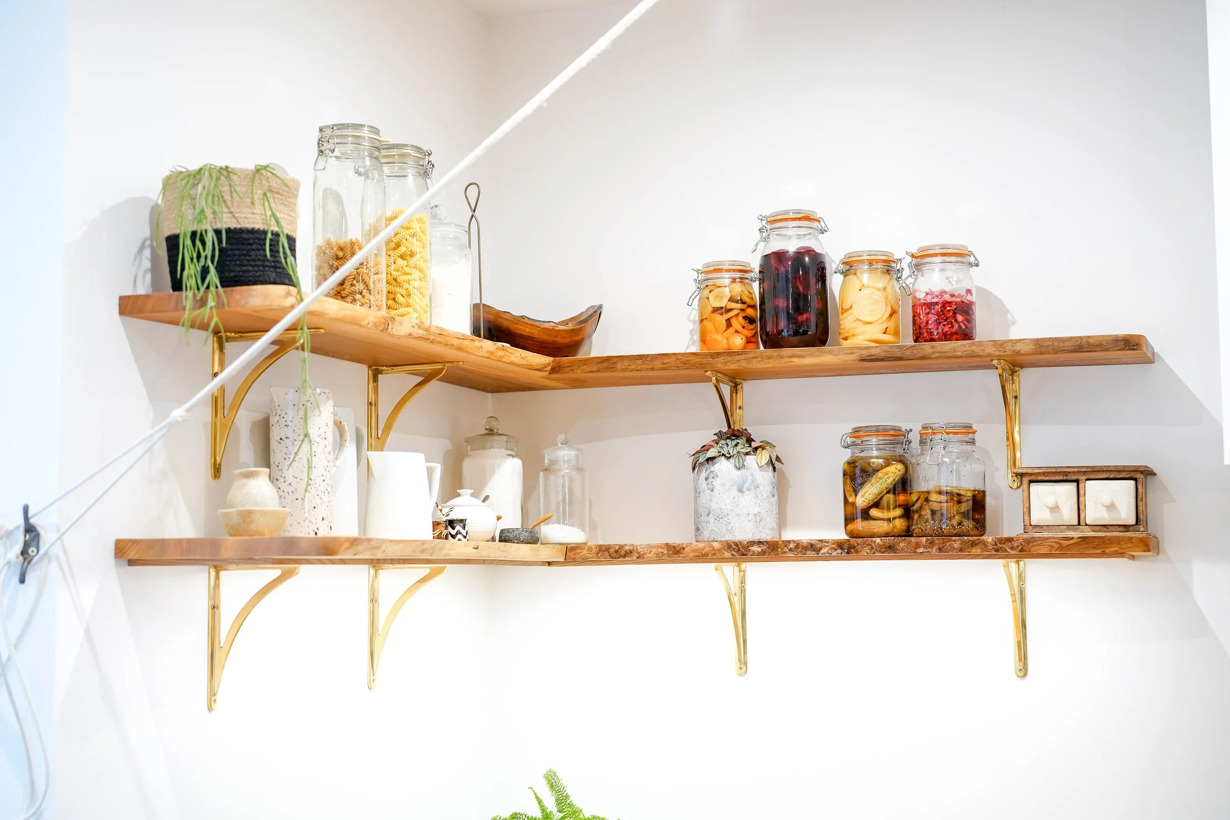 green kitchen 5 .jpg