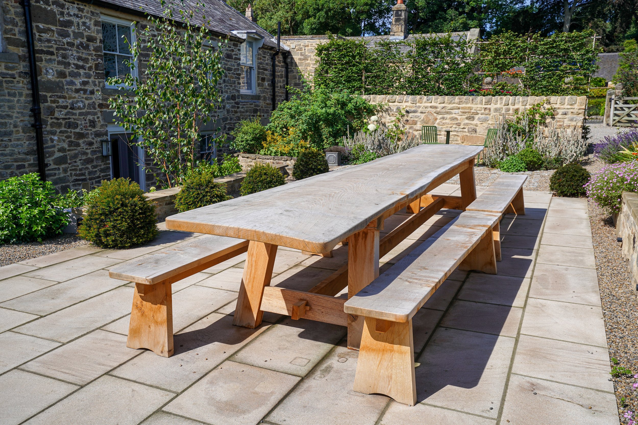 outdoor table 2 .jpg