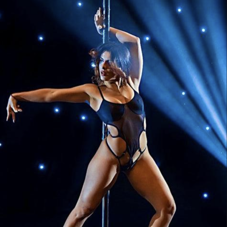 Prima competitie de Pole Dance: cum îti pregatesti tinuta si bagajul