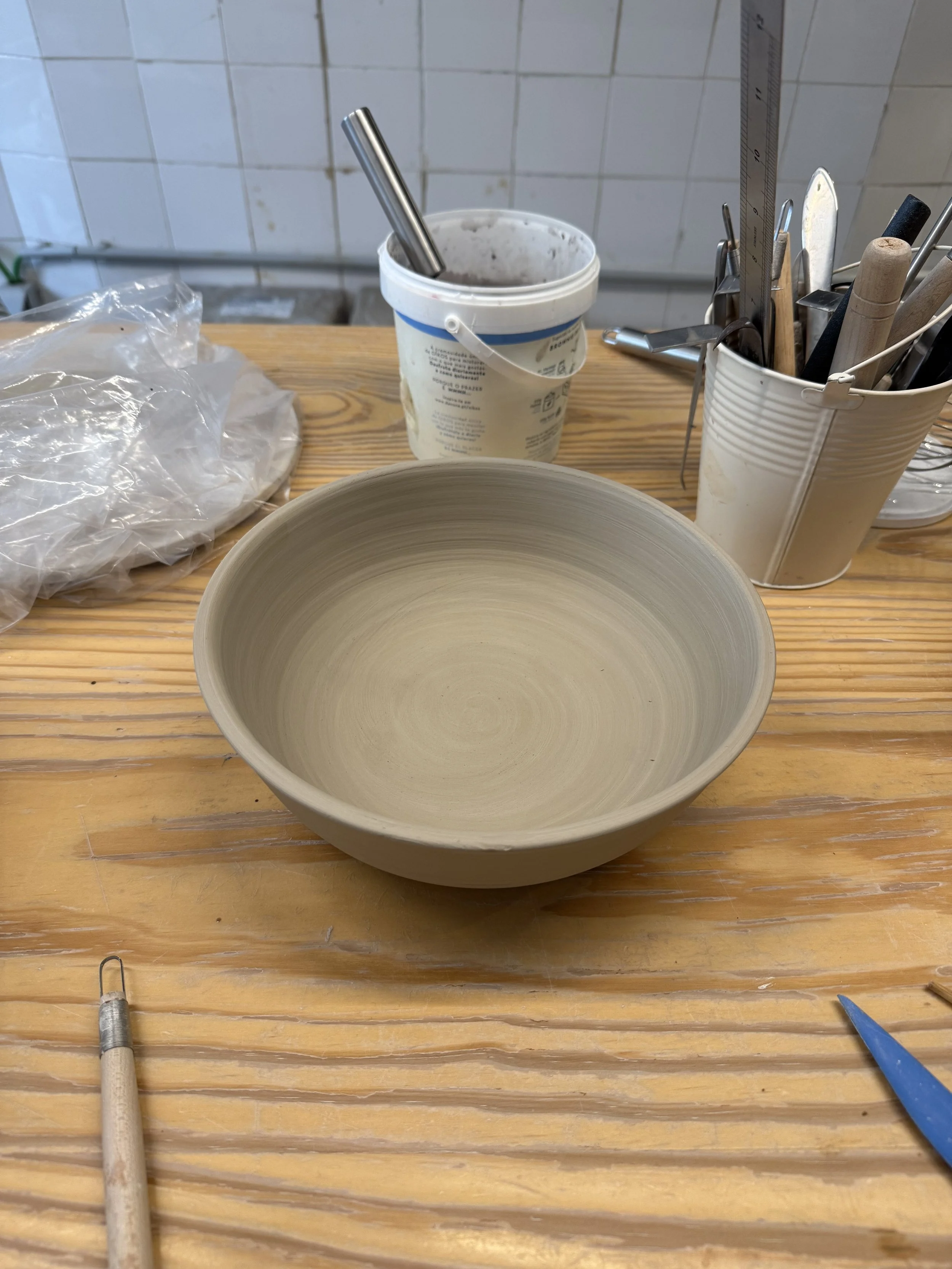 2025.12_Salad bowl round trimmed top.jpg