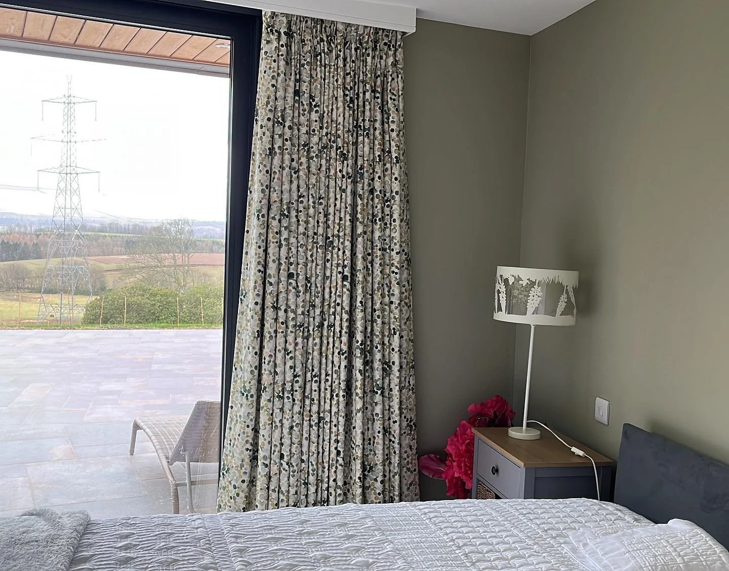 Soft pattern, calm tones, and a view to match 🤍

These made to measure curtains add just the right amount of interest without taking away from that stunning outlook.

Because great interiors don&rsquo;t compete with the view&hellip; they frame it ✨
