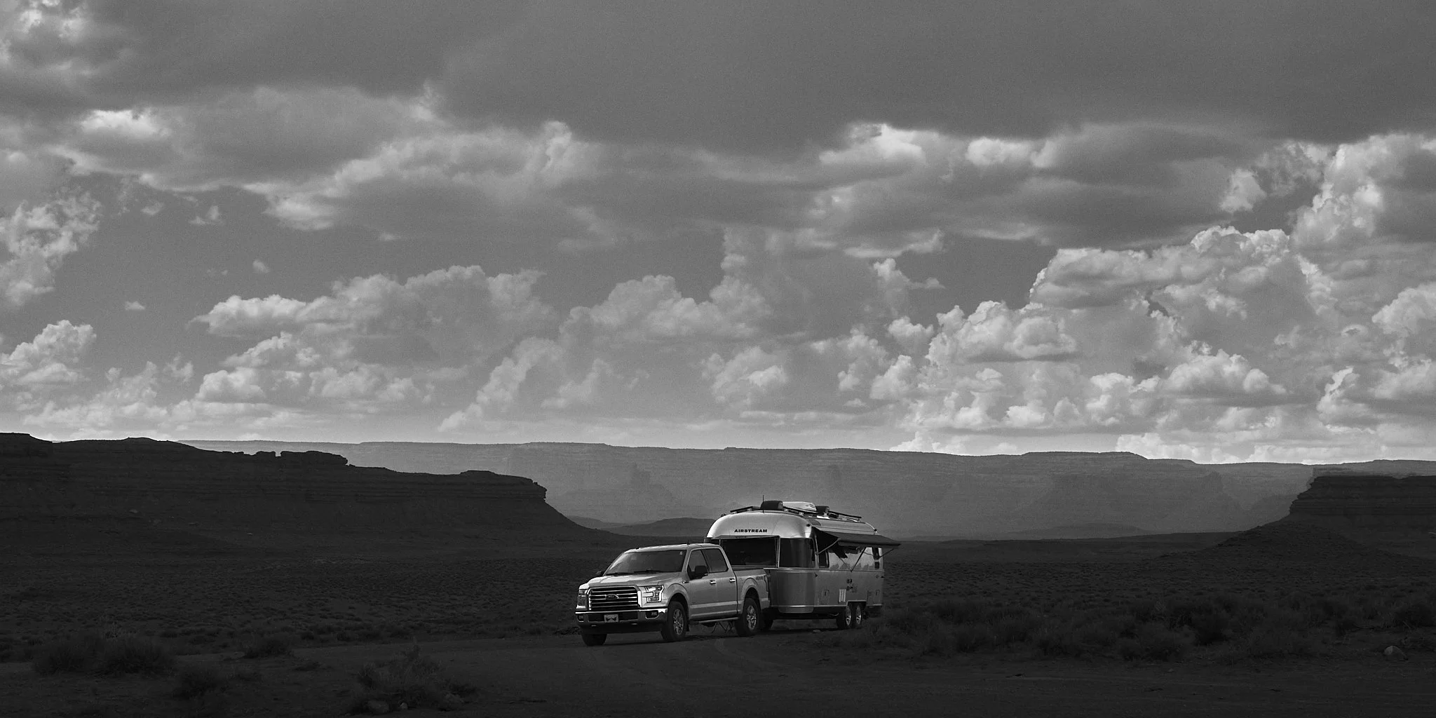 camper, valley of gods.jpg