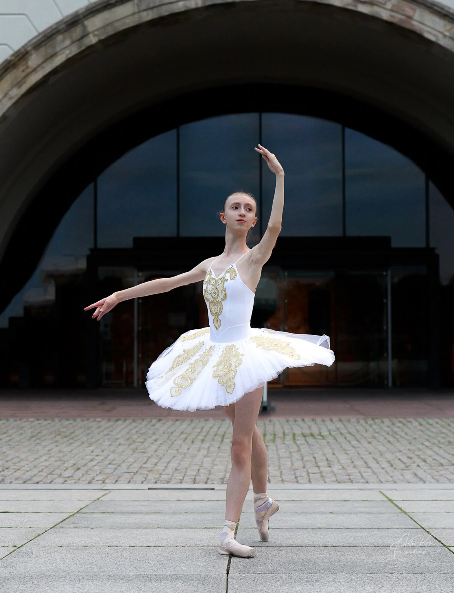 Ballet in Cities _ zdjecia wykorzystane w albumie strona 192.jpg