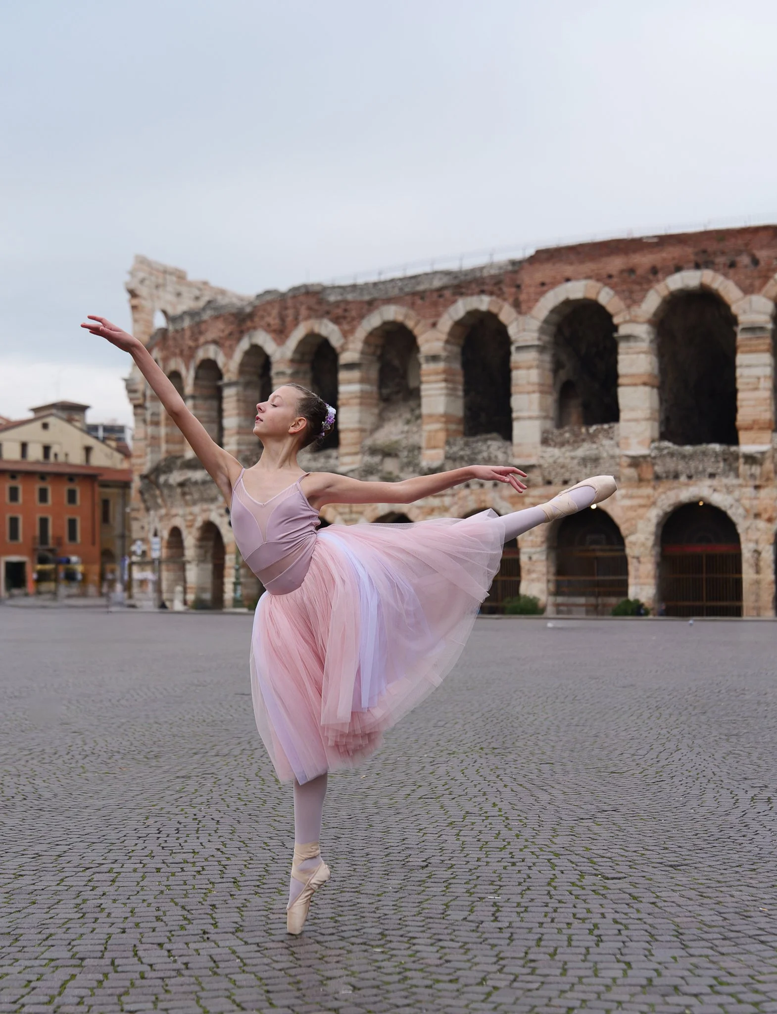 Ballet in Cities _ zdjecia wykorzystane w albumie strona 41.jpg