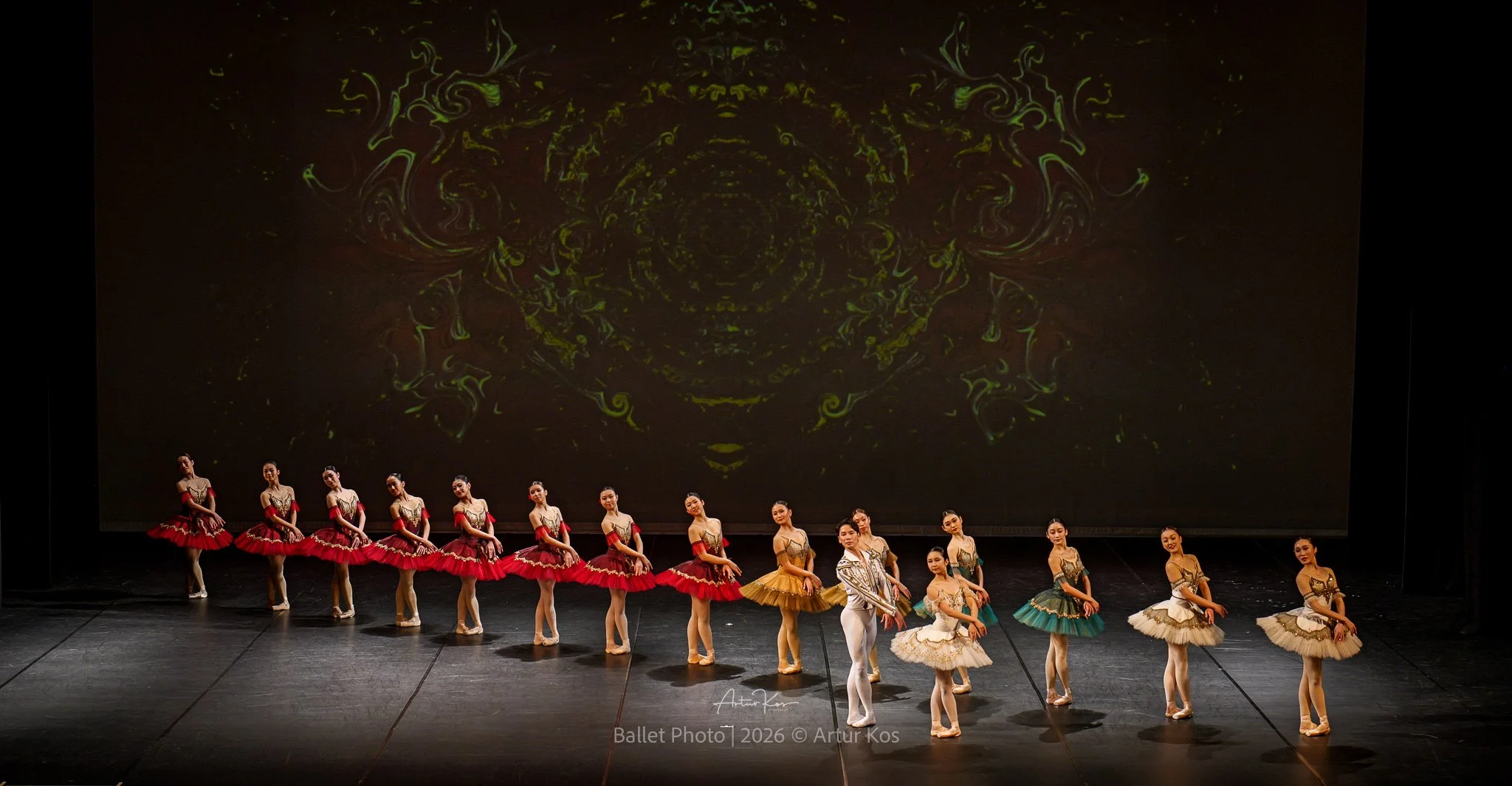 JBC_NAHArt _ web theater __-322.jpg