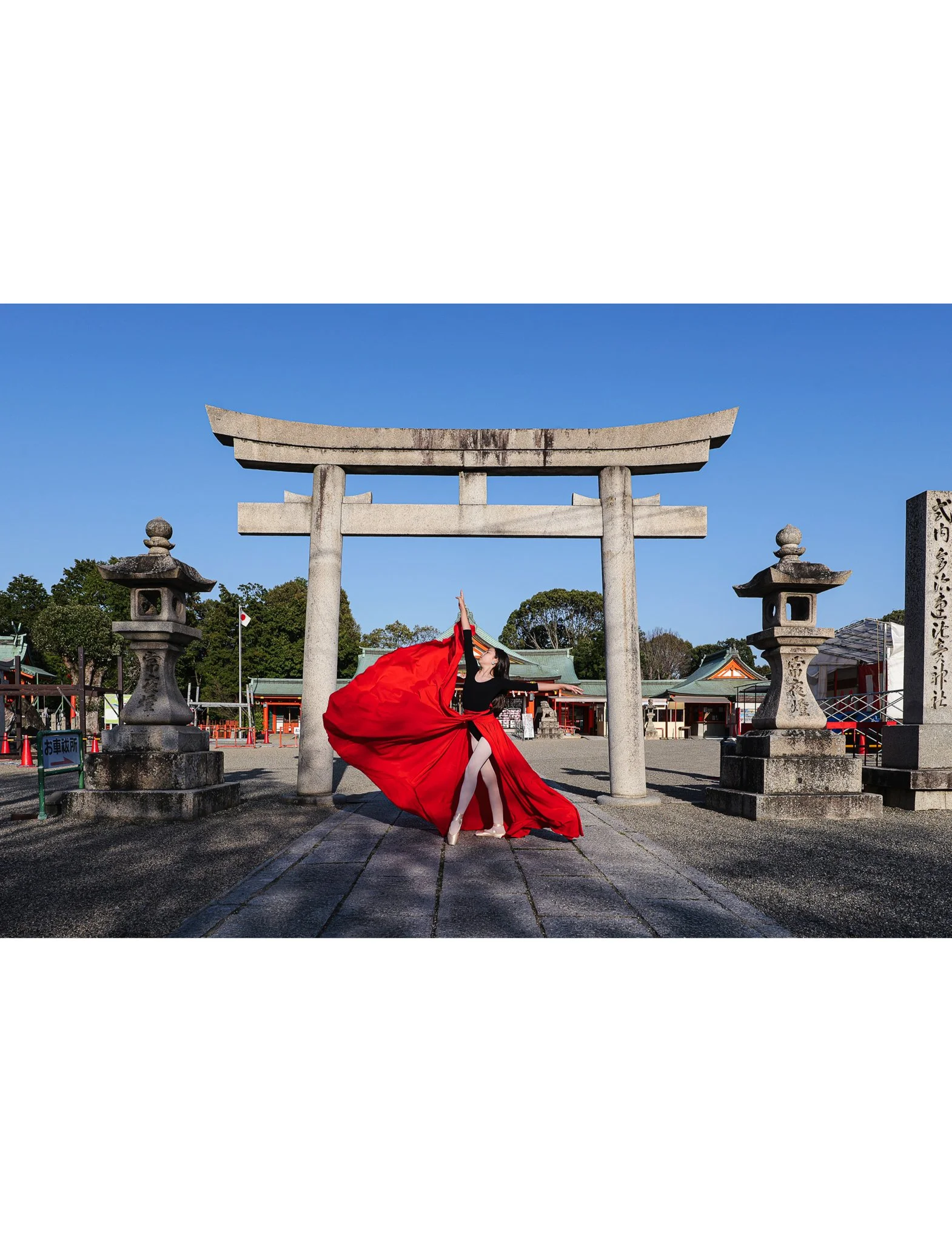 Ballet in Cities _ zdjecia wykorzystane w albumie strona 65.jpg