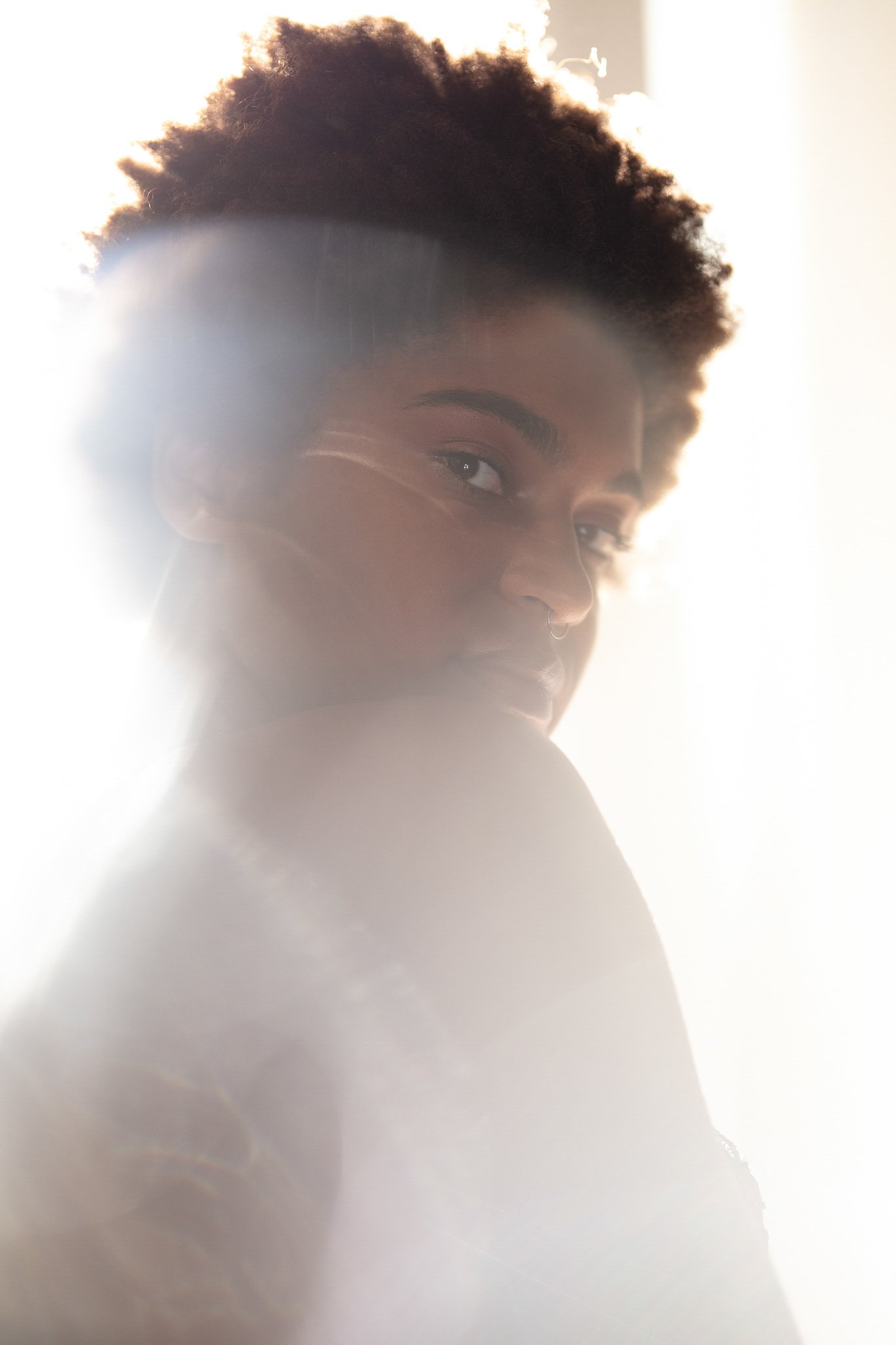 Color portrait photography celebrates natural tones, light, and emotion, capturing personality through rich colors and subtle nuances.