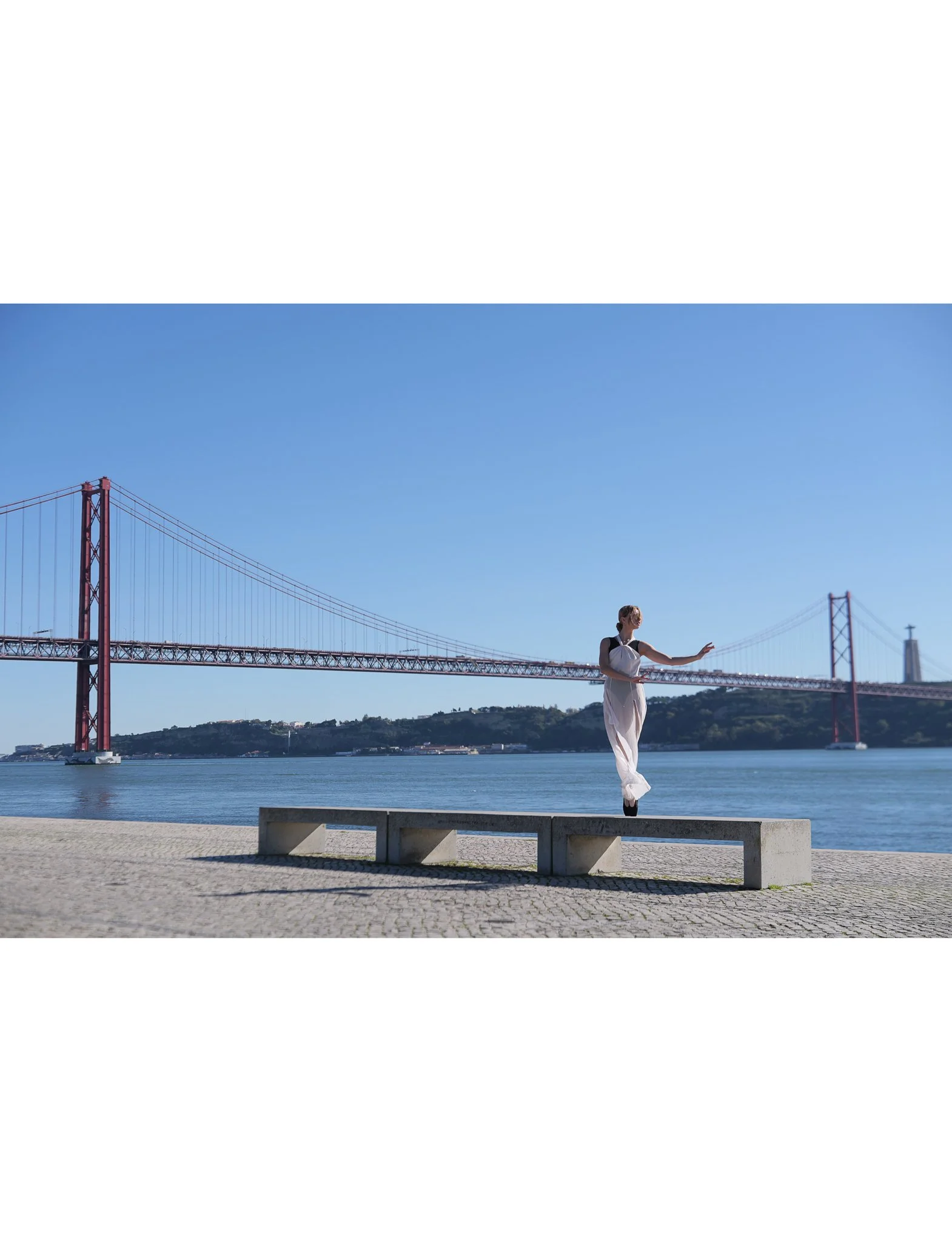 Ballet in Cities _ zdjecia wykorzystane w albumie strona 33.jpg