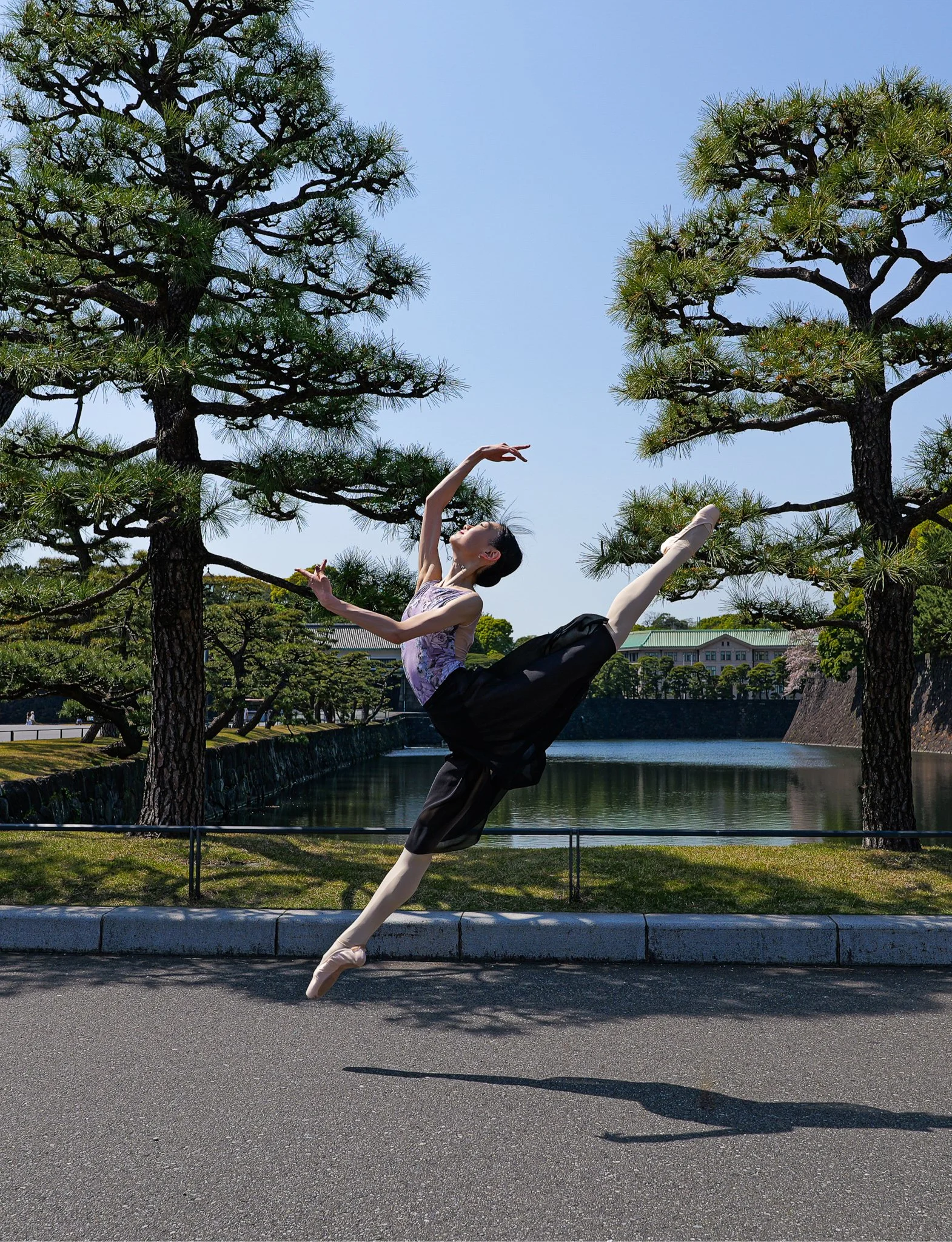 Ballet in Cities _ zdjecia wykorzystane w albumie strona 128.jpg