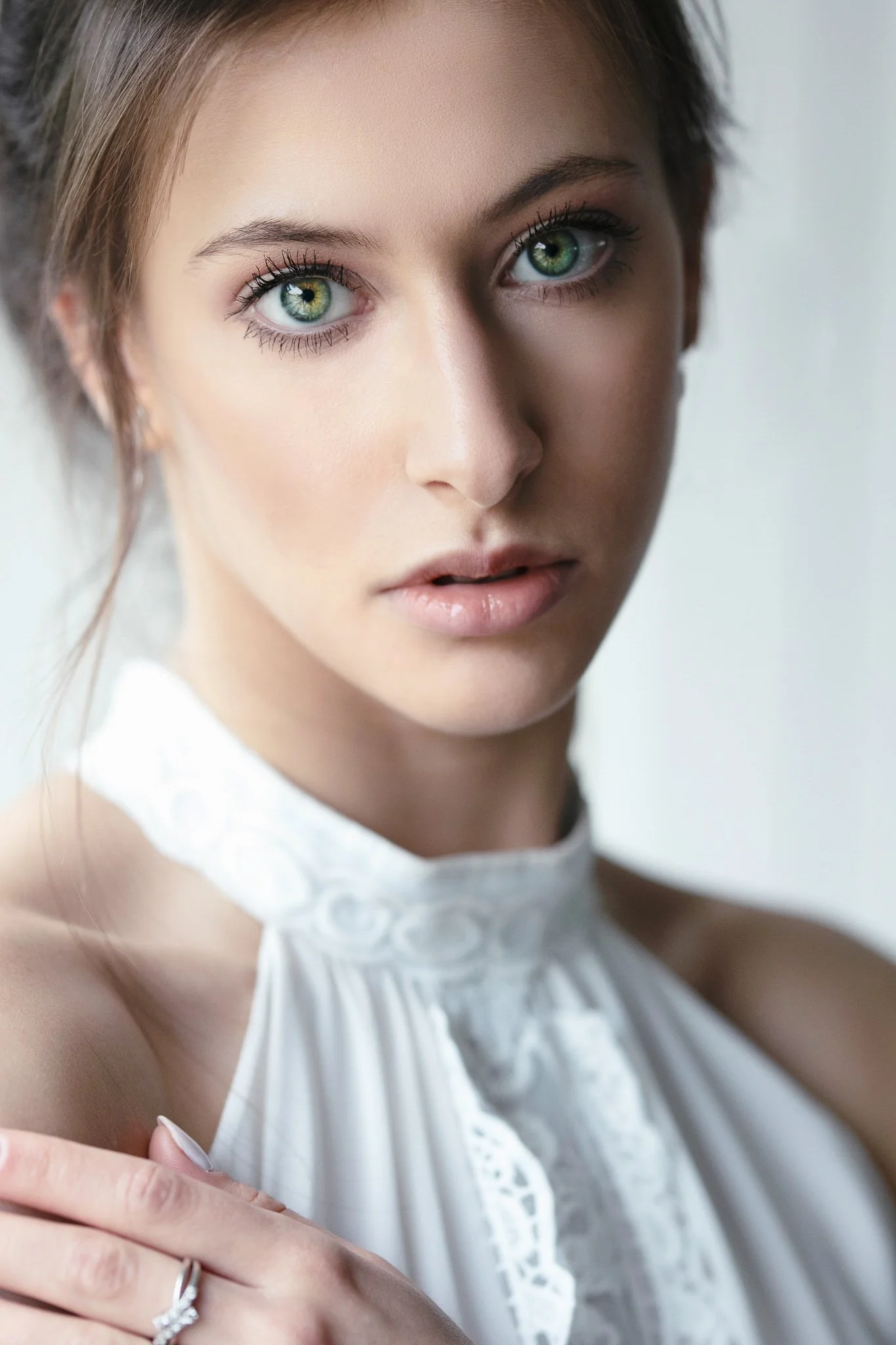 Color portrait photography celebrates natural tones, light, and emotion, capturing personality through rich colors and subtle nuances.