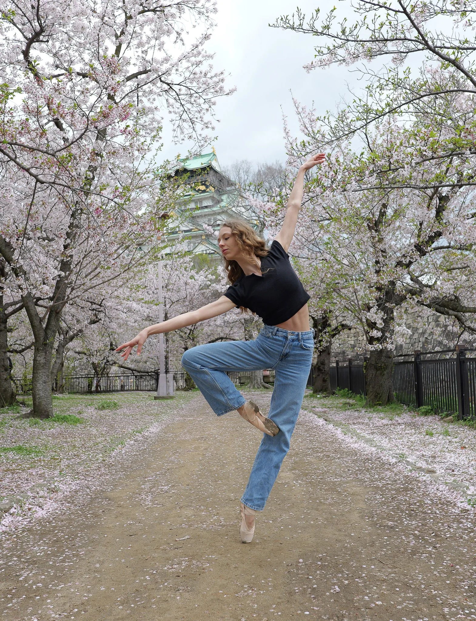 Ballet in Cities _ zdjecia wykorzystane w albumie strona 72.jpg