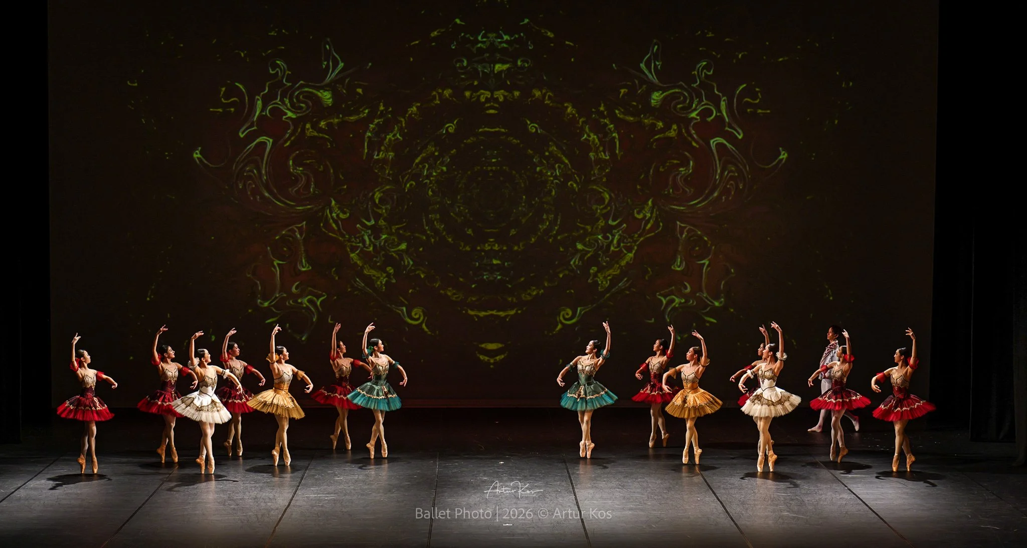 JBC_NAHArt _ web theater __-298.jpg