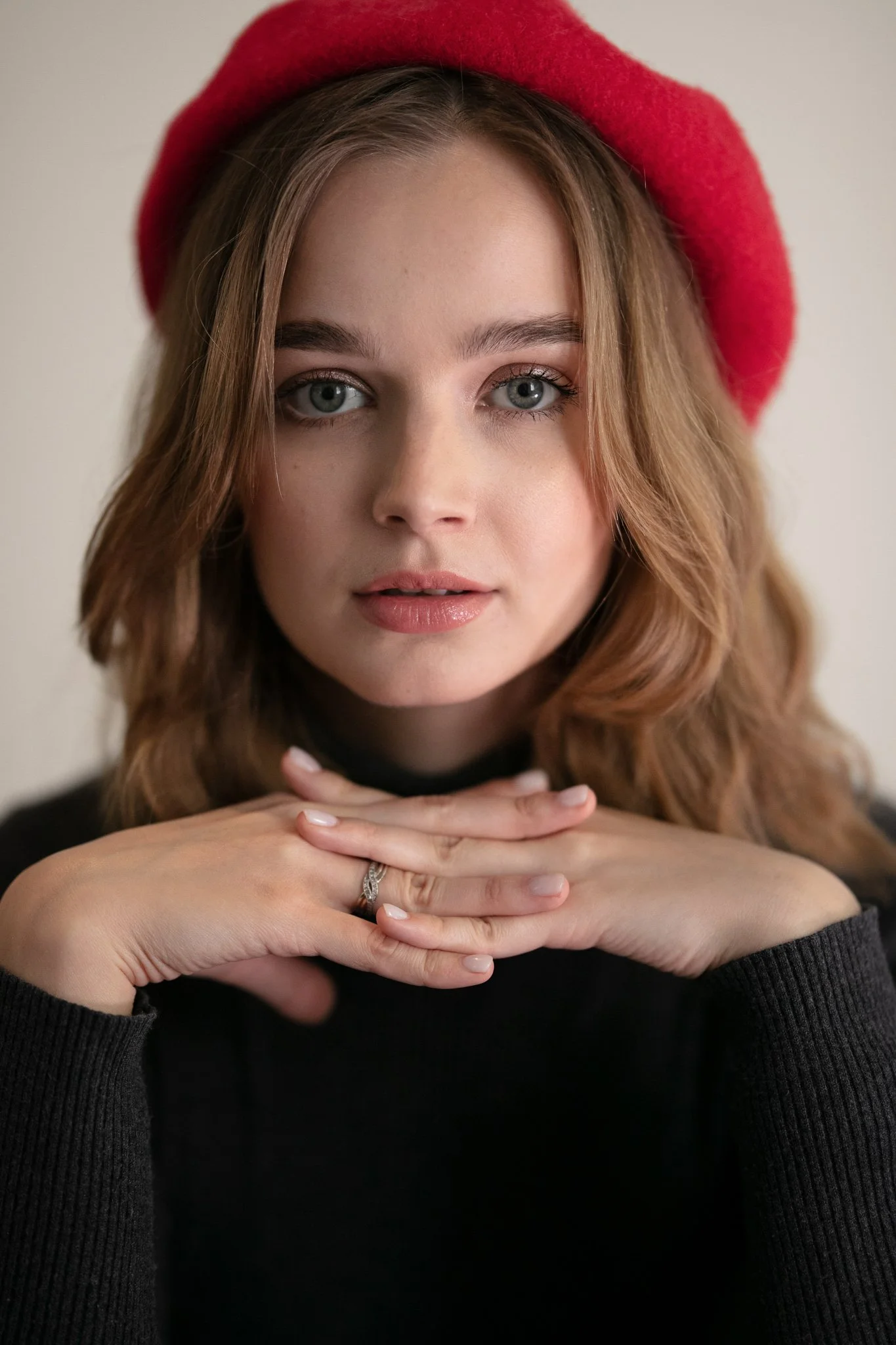 Color portrait photography celebrates natural tones, light, and emotion, capturing personality through rich colors and subtle nuances.