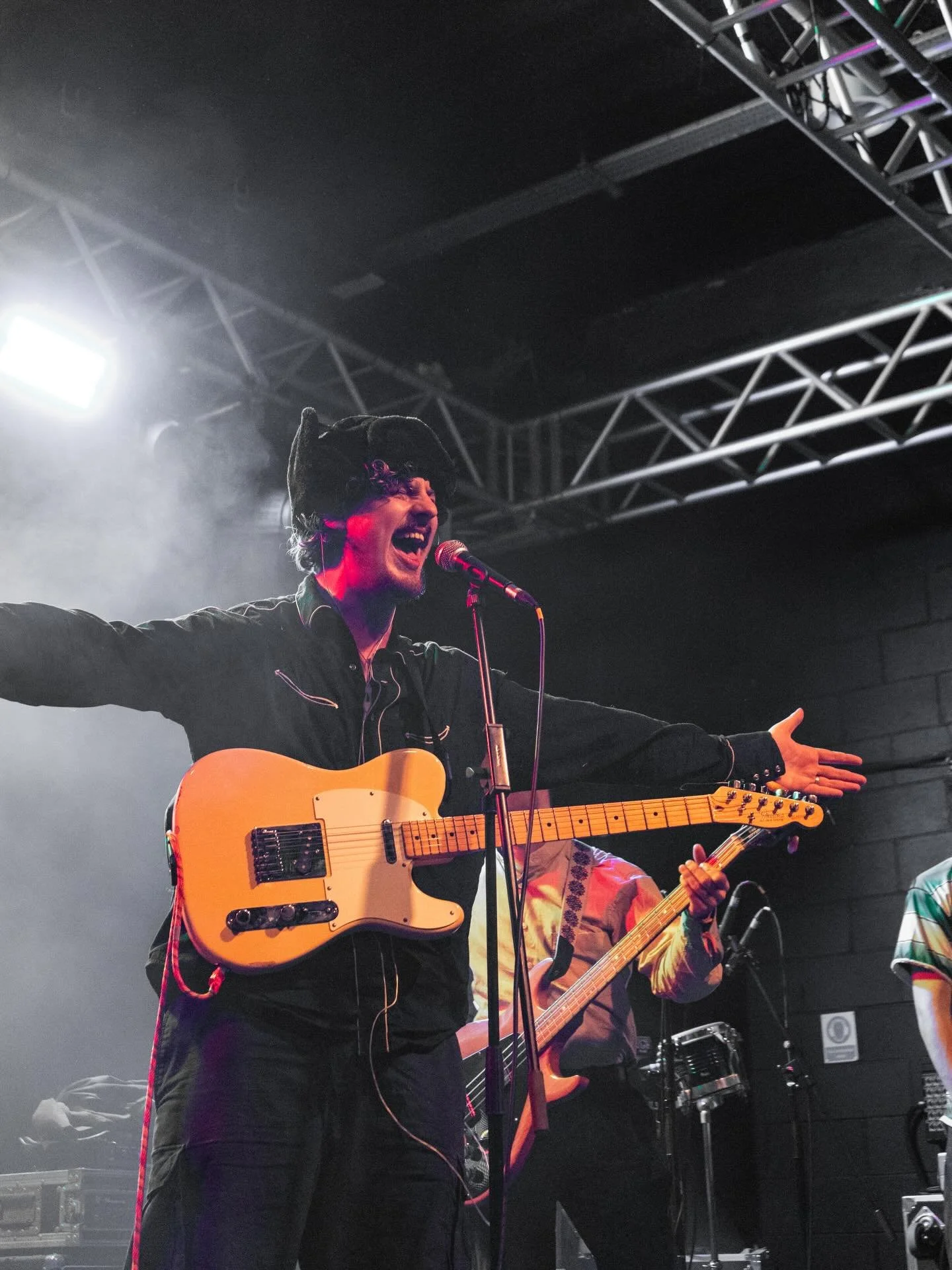 Had the pleasure of doing some more snaps of @fatdogfatdogfatdog_  recently at Live at Leeds in the city. Here&rsquo;s just a handful of some of the stuff I got. 

#fatdog #fatdogfatdogfatdog #liveatleeds #liveatleedsfestival #lal #livemusicphotograp