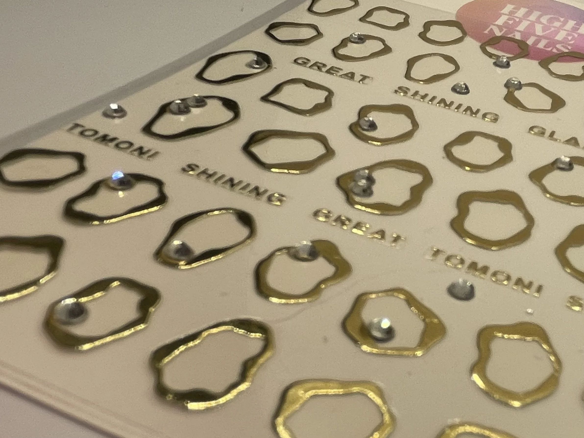 💍 RING ON IT GOLDEN