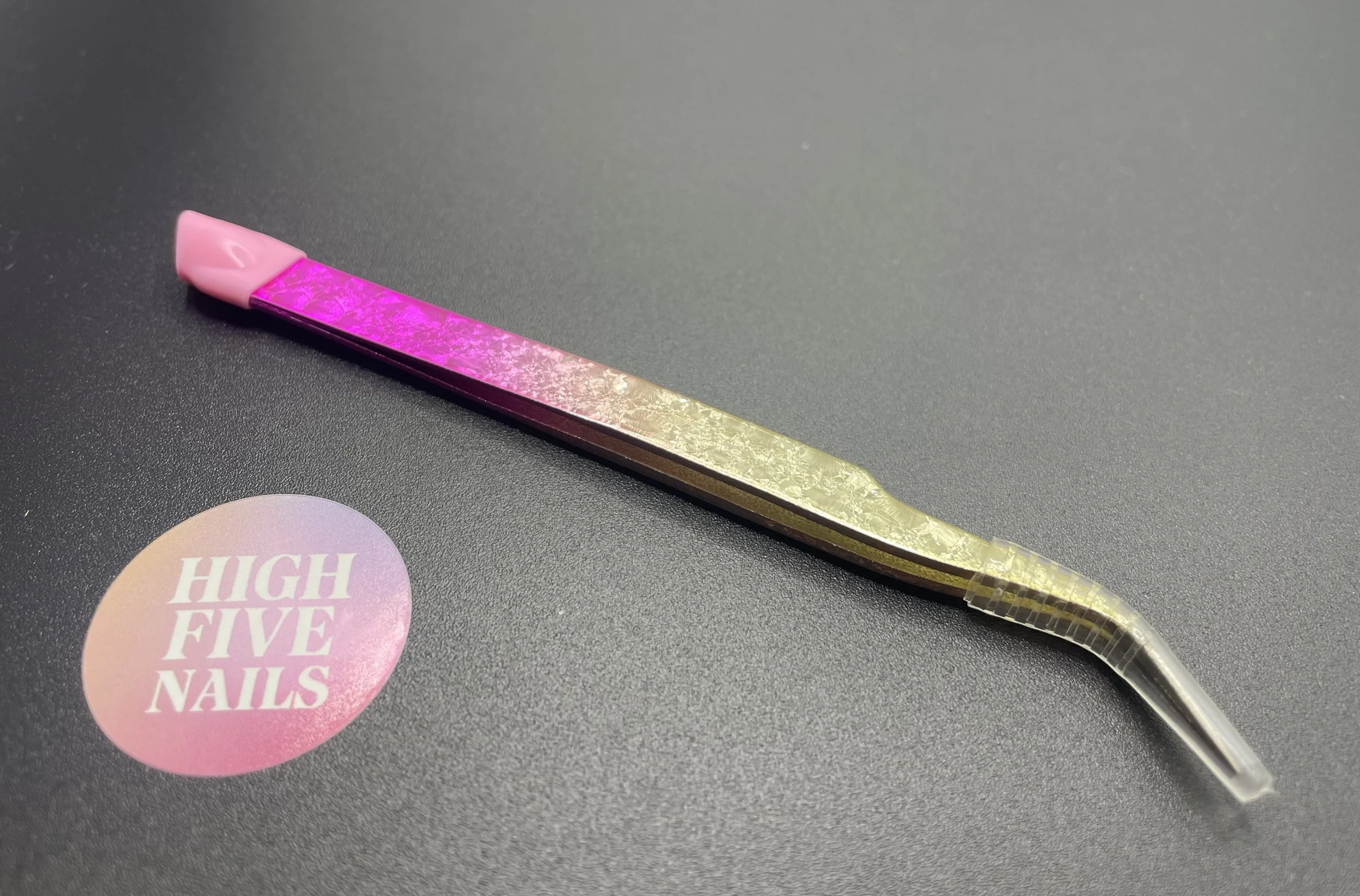 Pince (par) faite pour les ongles #2