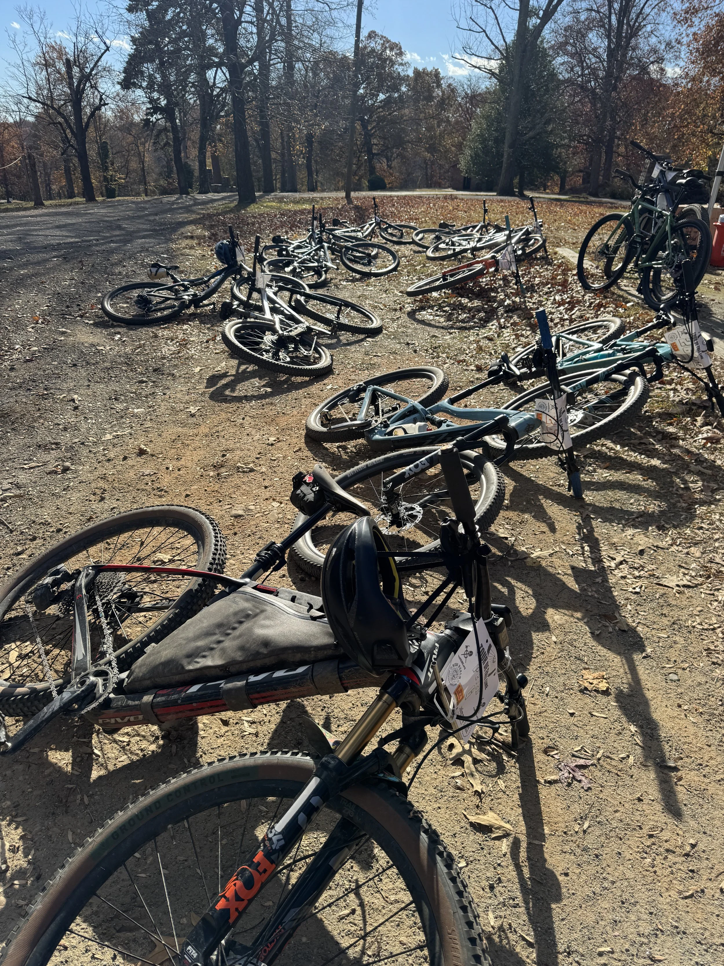 tour de fall line community of bikes