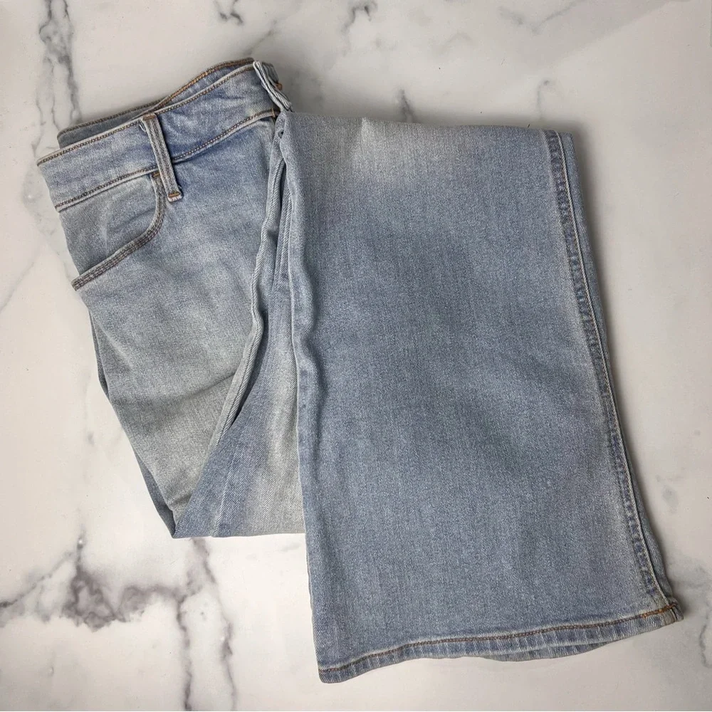 Old Navy Wow Flair Jeans