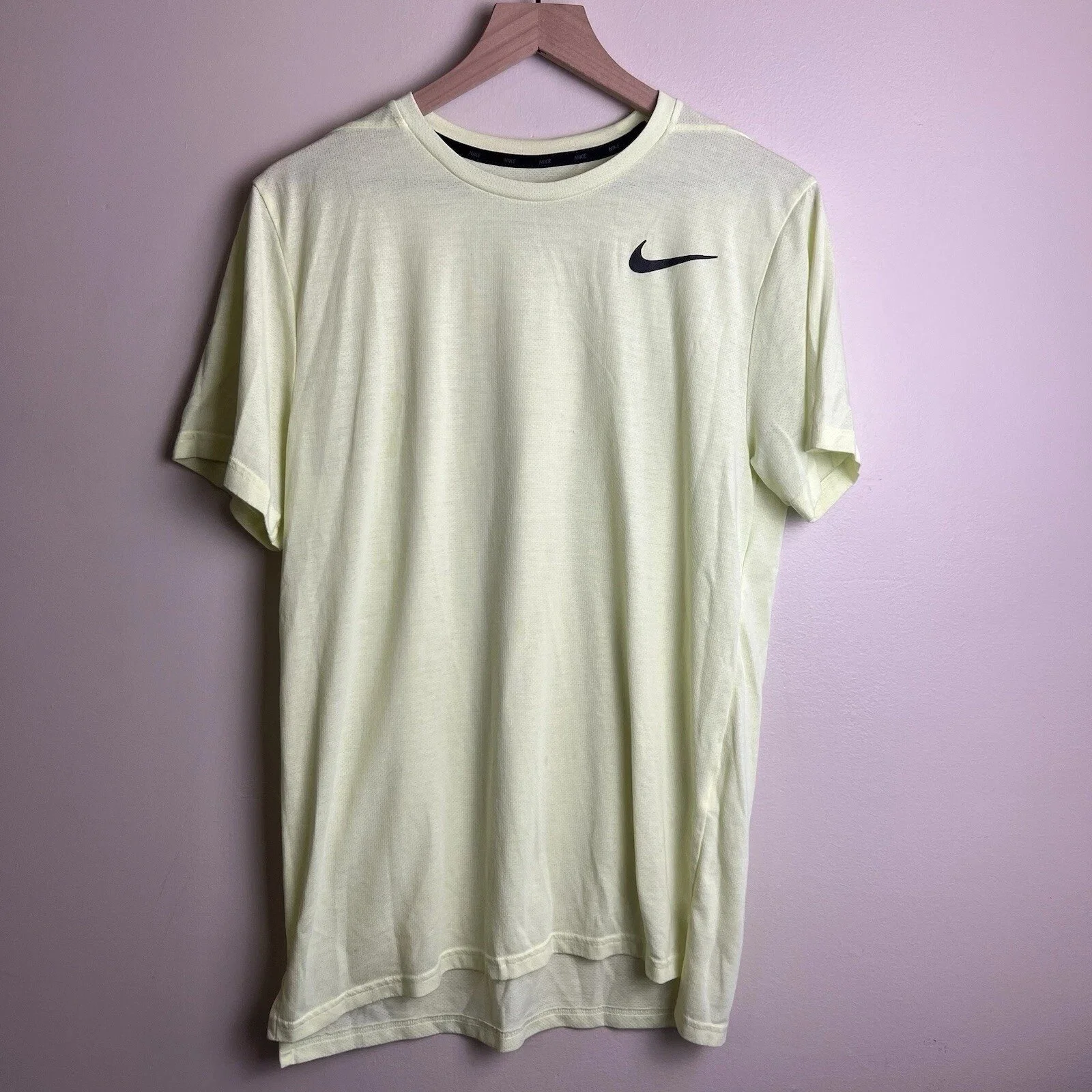Pale Green Nike Dri-Fit Miler Exercise T-Shirt | M
