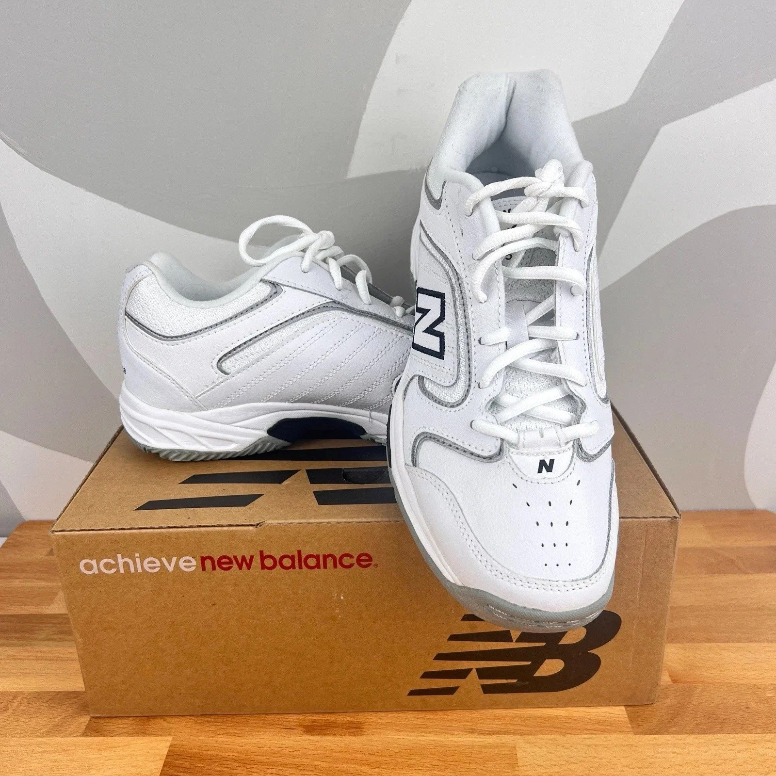 New in Box Women's White New Balance 515 D-085 Sneakers | 8.5