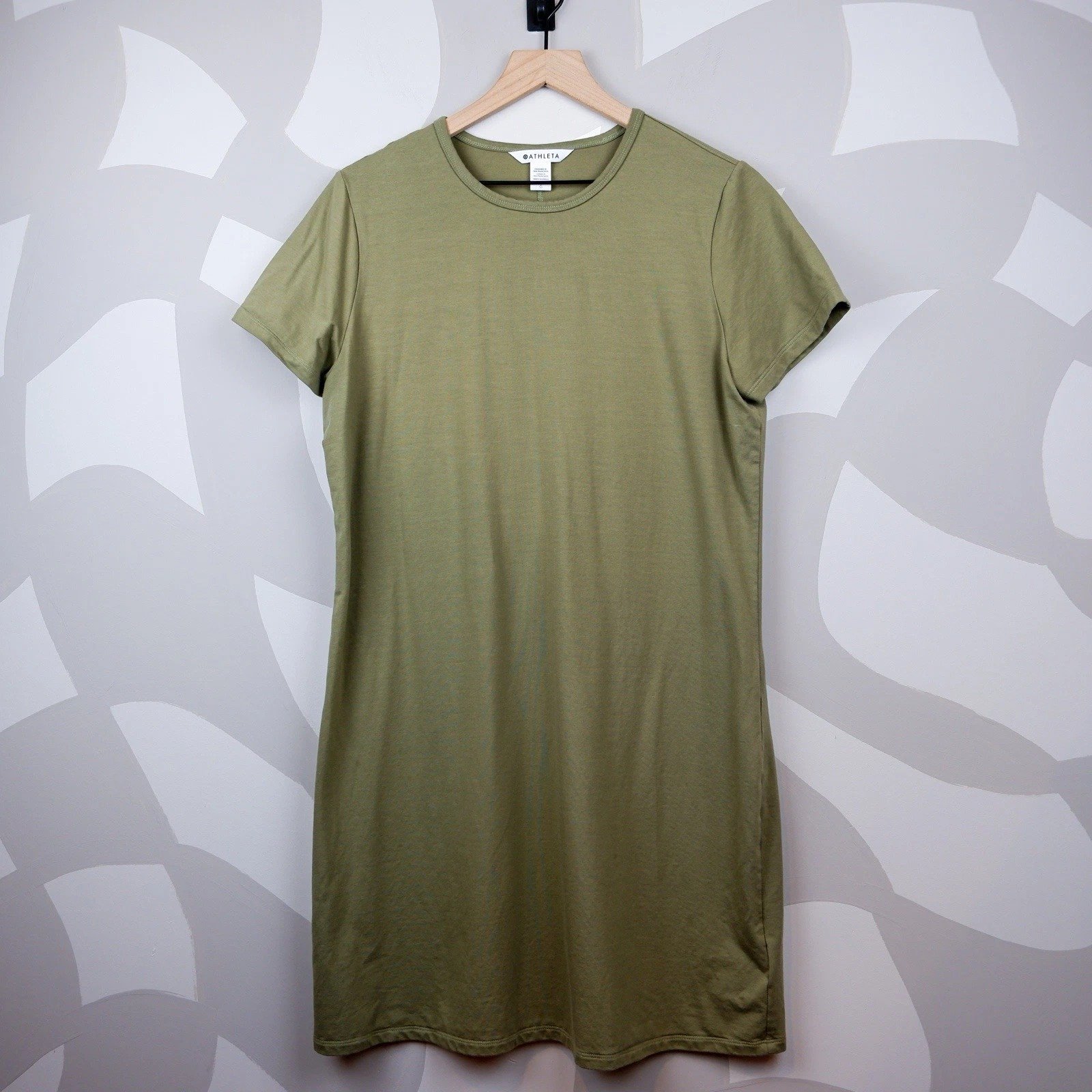 Athleta Essential Tee Dress in Perennial Olive | L