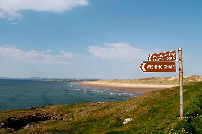 Fairy Bridge and Wishing Chair in Tullan Strand, Bundoran, Co Donegal_TI719XE.jpg