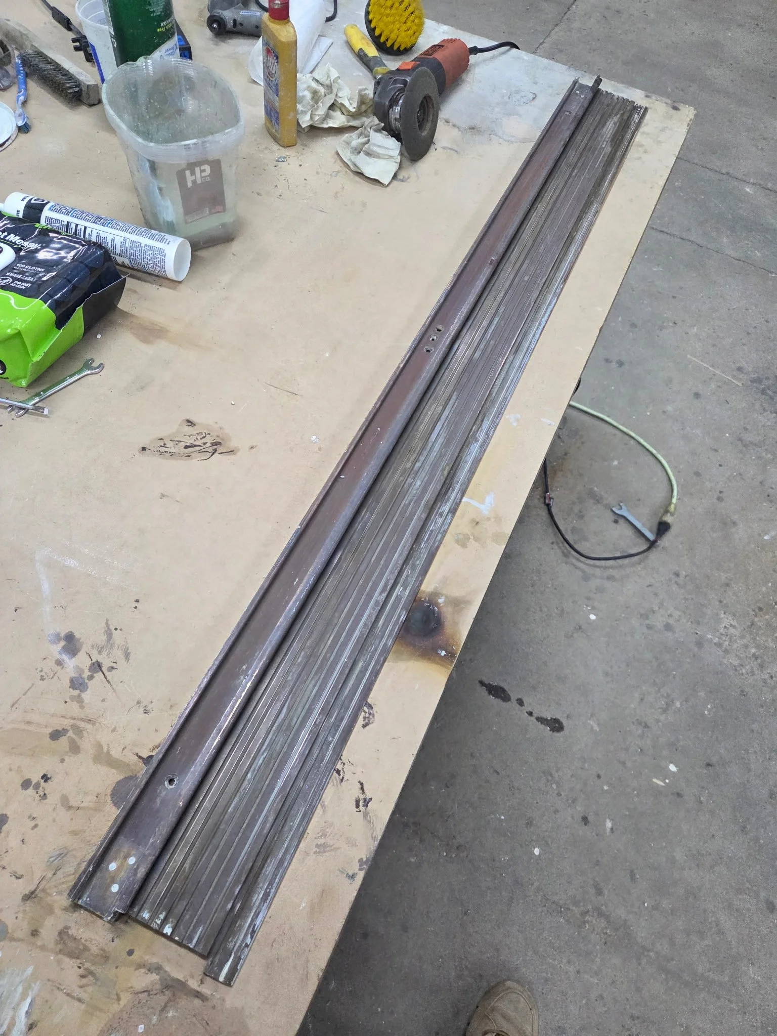 Brass threshold before cleaning