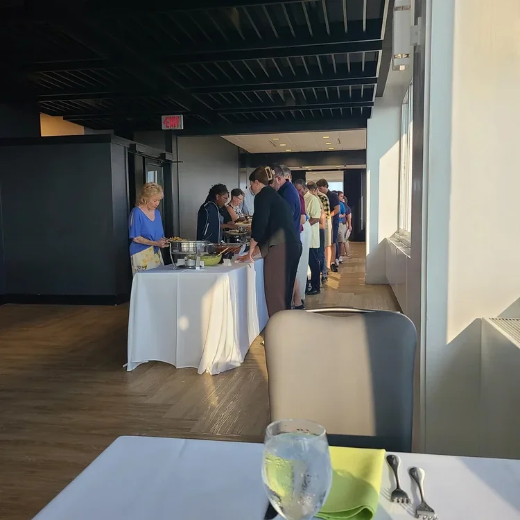 Members networking at a BizHub event