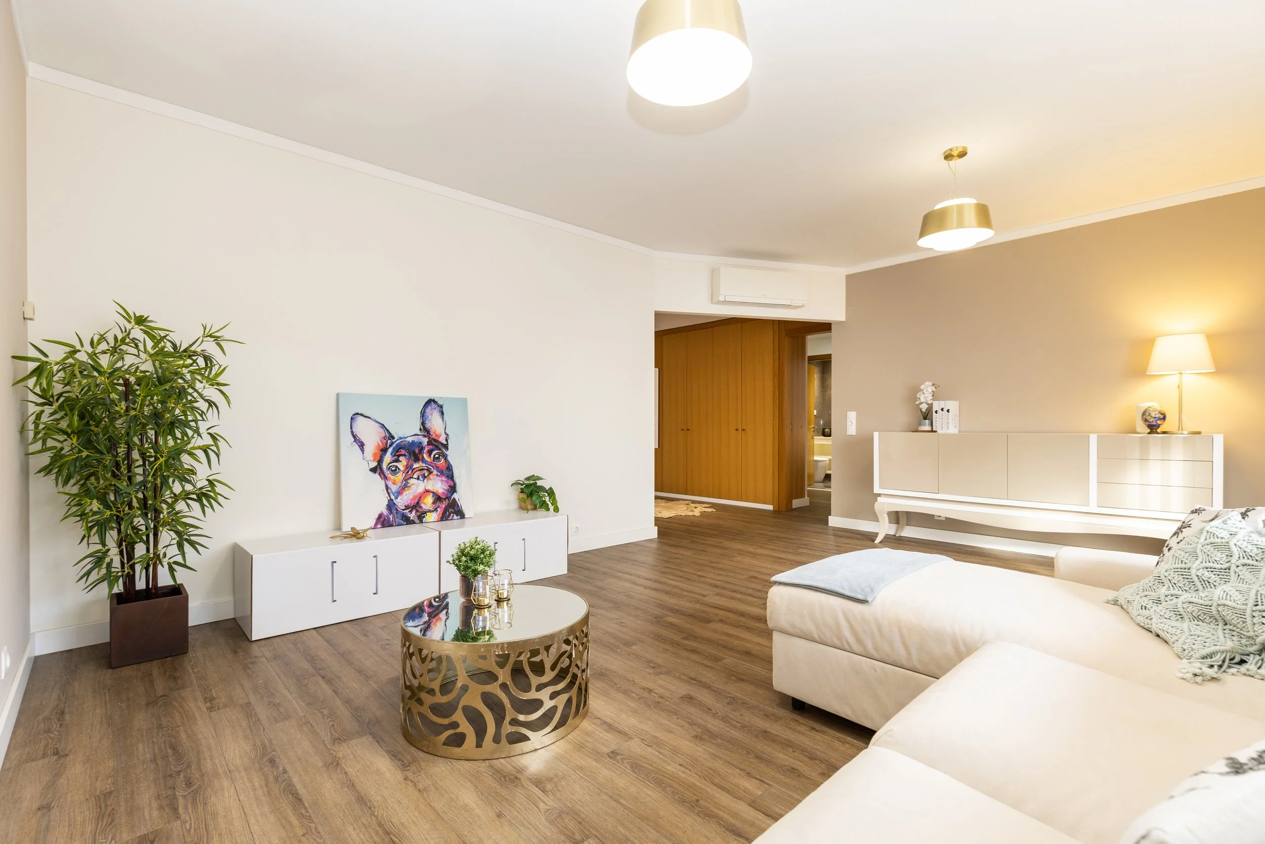 homestaging sala t3 parque das nações lisboa com mobiliário de cartão e decoração moderna