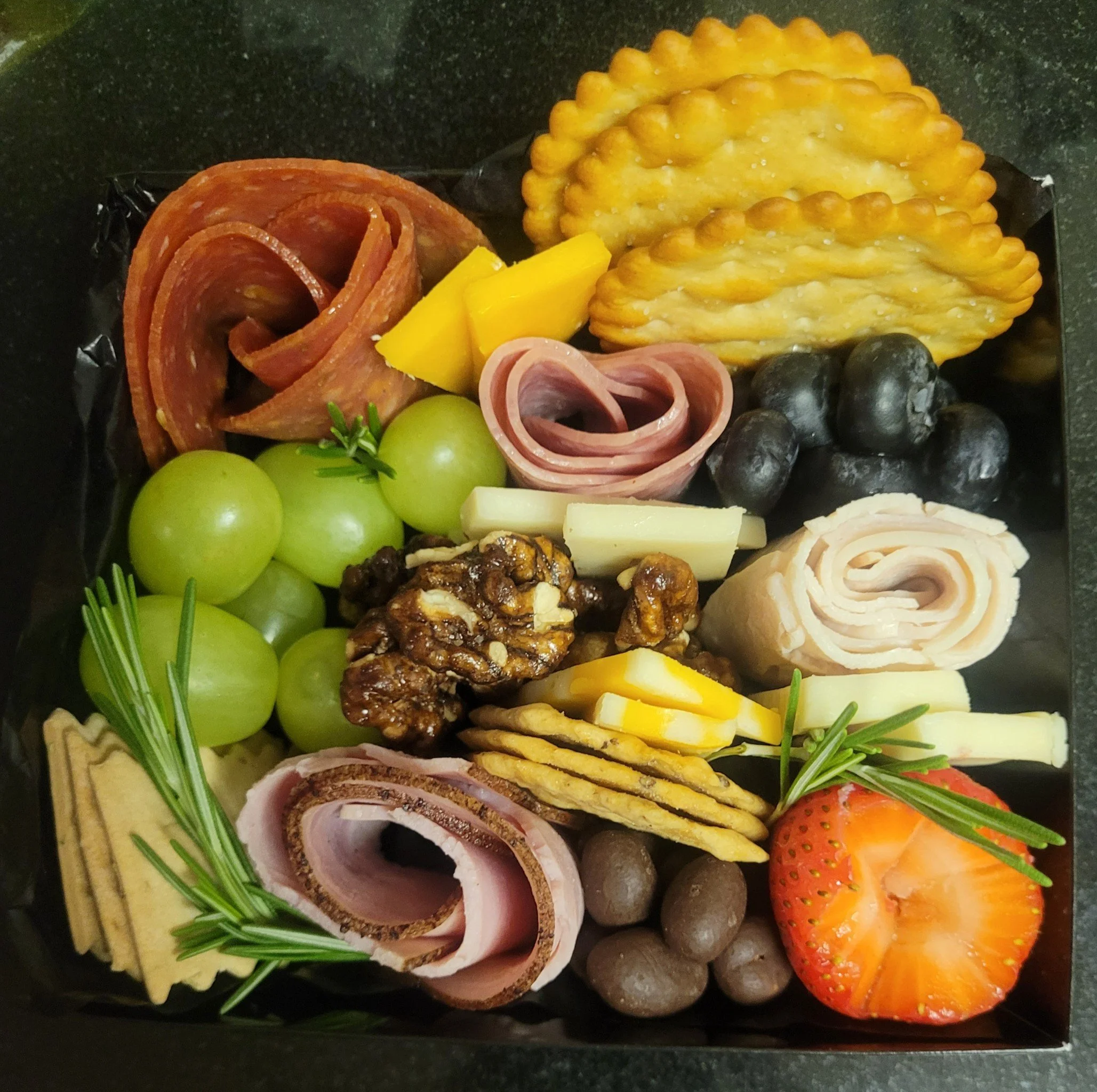 Serene Mini Graze — $15–$18/person (Serene Signature)