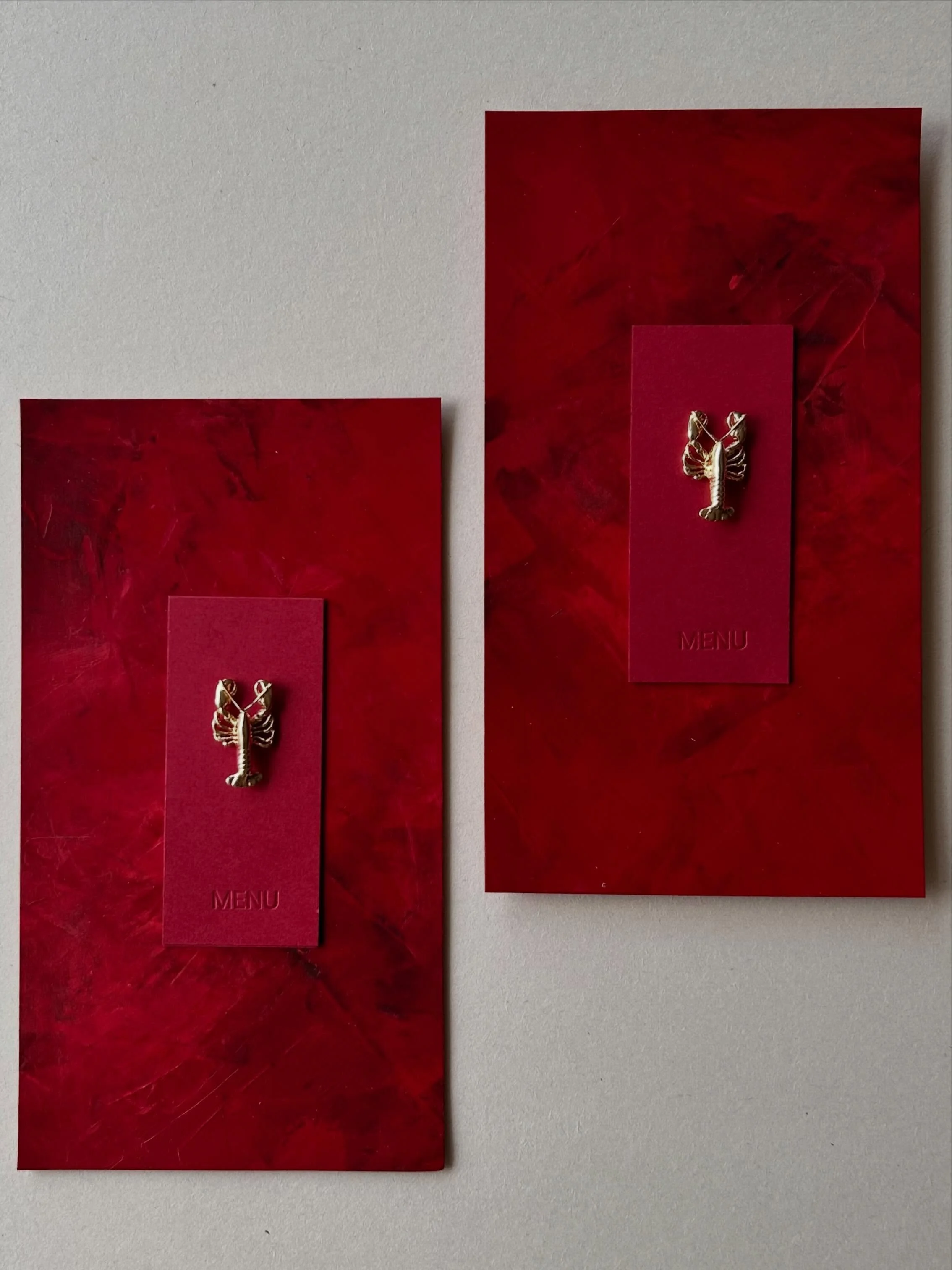 Lobster love 🦞 

Peque&ntilde;os detalles que marcan una gran diferencia #stationery #fineartstationery #artanddesignmatters #lobster 

Papel: @lessebo_paper 
Pinturas: @soho.color
