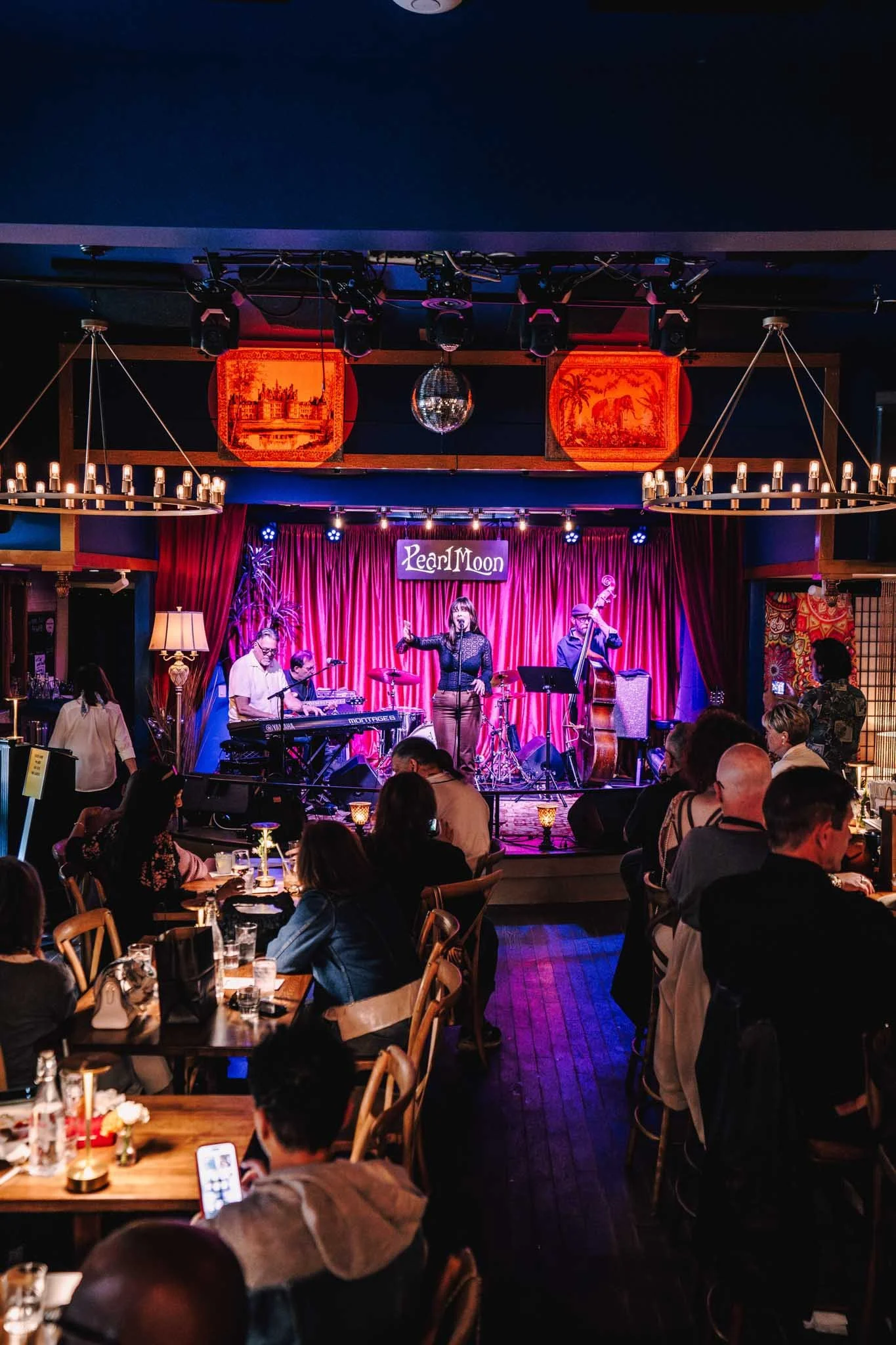 Lindsey Webster's Music in the Mountains (May '26)_123115.jpg