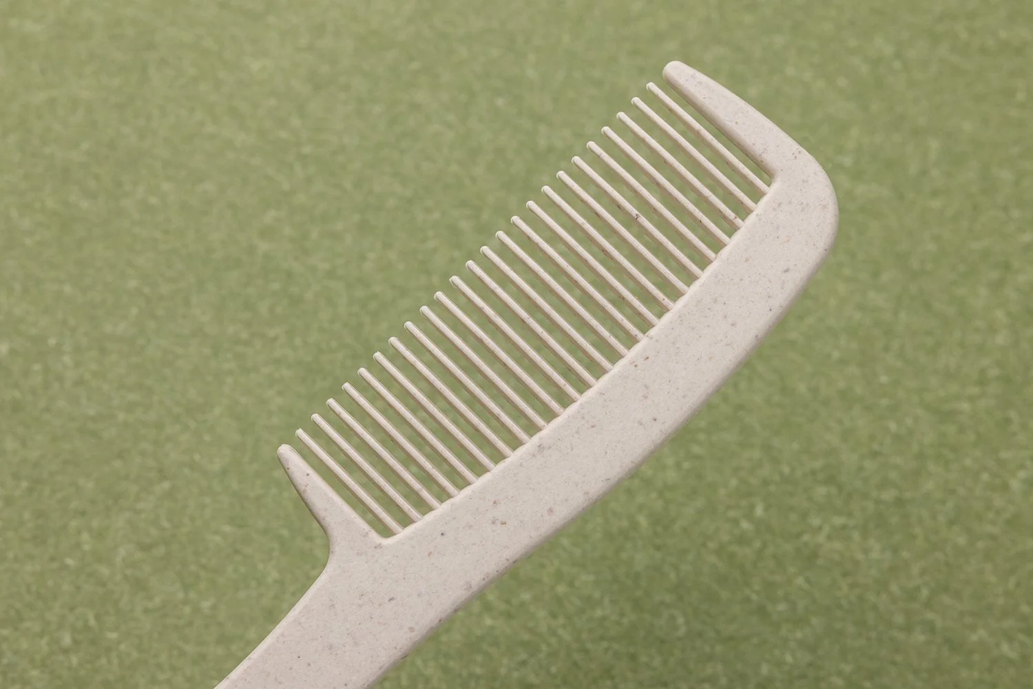 CM005｜カラー：アイボリー（粒入り）｜環境配慮型（PP〔ポリプロピレン〕＋稲殻配合）｜全長15cm｜約11.6g/本｜紙スリーブ個包装（印刷対応可）