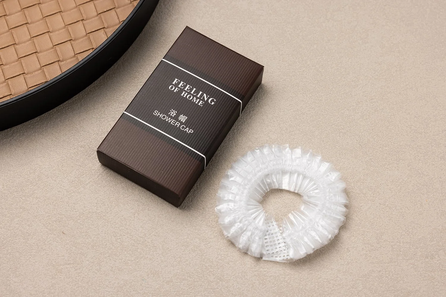 SC-001　シャワーキャップ
フリーサイズ／素材：PEフィルム／透明タイプ／個包装：印刷入り袋または無地袋