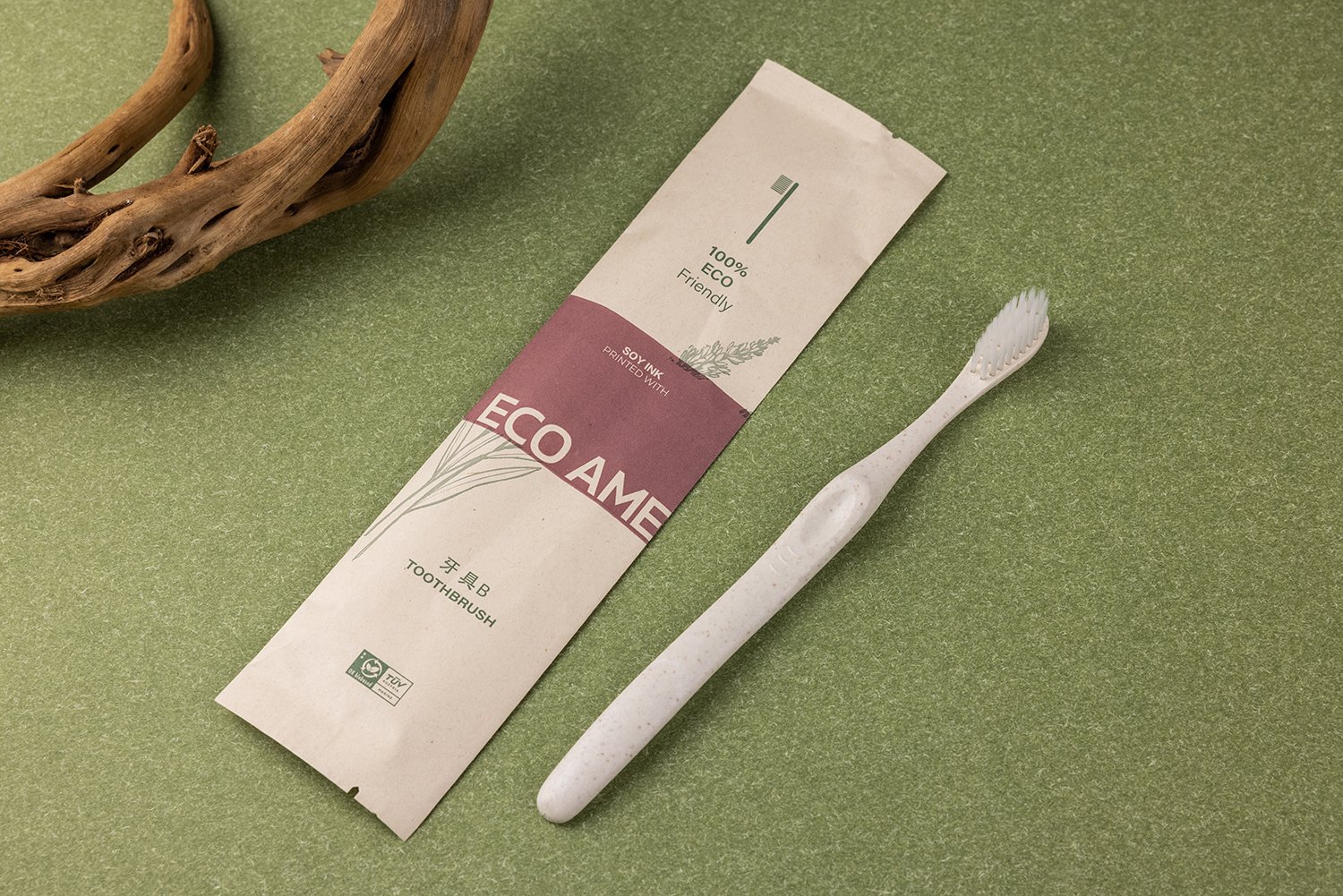 TB-002B｜柄：PP＋秸秆（バイオマス）｜毛：ソフト・ナイロン先細テーパード0.15mm｜全長18.5cm｜約11g/本｜アイボリー（柄）・ホワイト（毛）｜名入れ印刷可（紙箱／OPP個包装／紙袋）