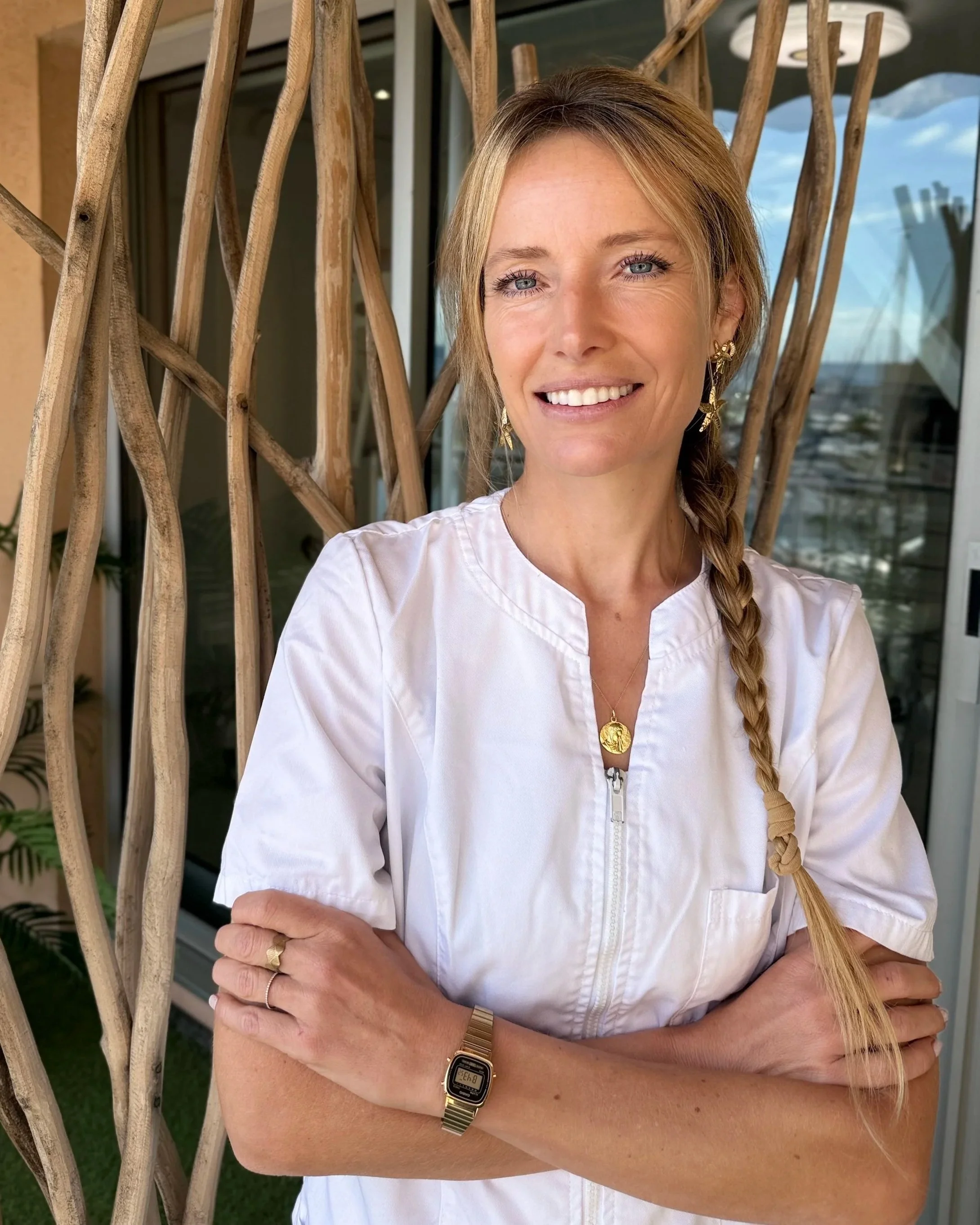 Dr Delphine Prestat, Chirurgien dentiste omnipraticienne, cabinet du port Hyeres