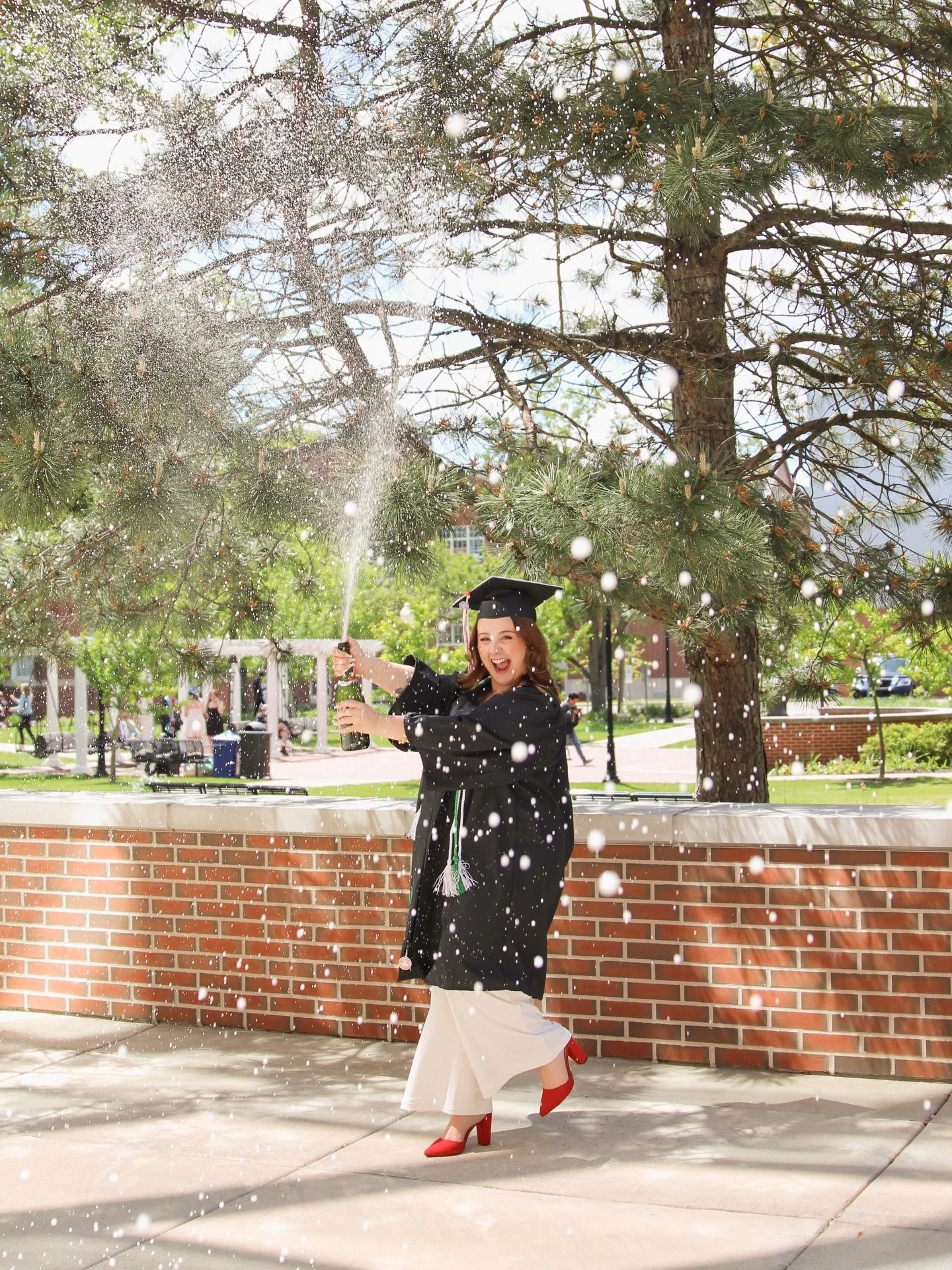 9 grad sessions in the books🍾