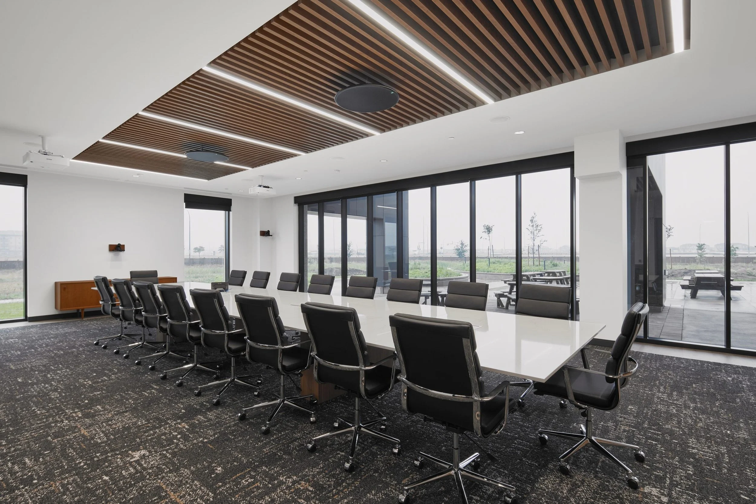 77_JY230128_2025_Payworks_Stationpoint_WEB-scaled.jpg