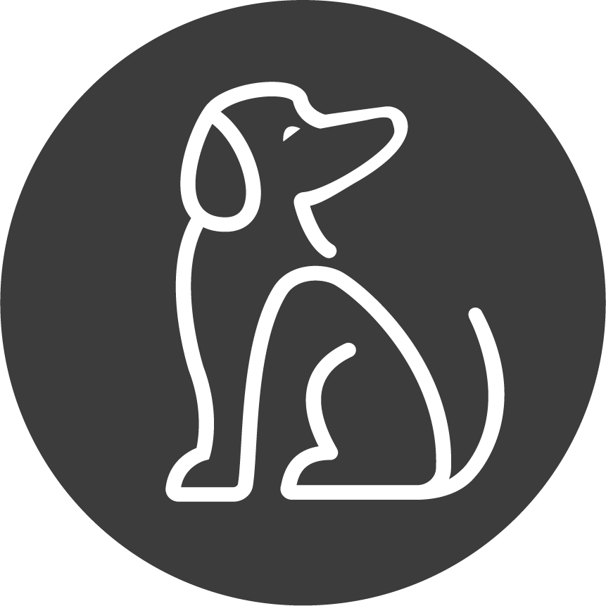 dark grey pipers logo